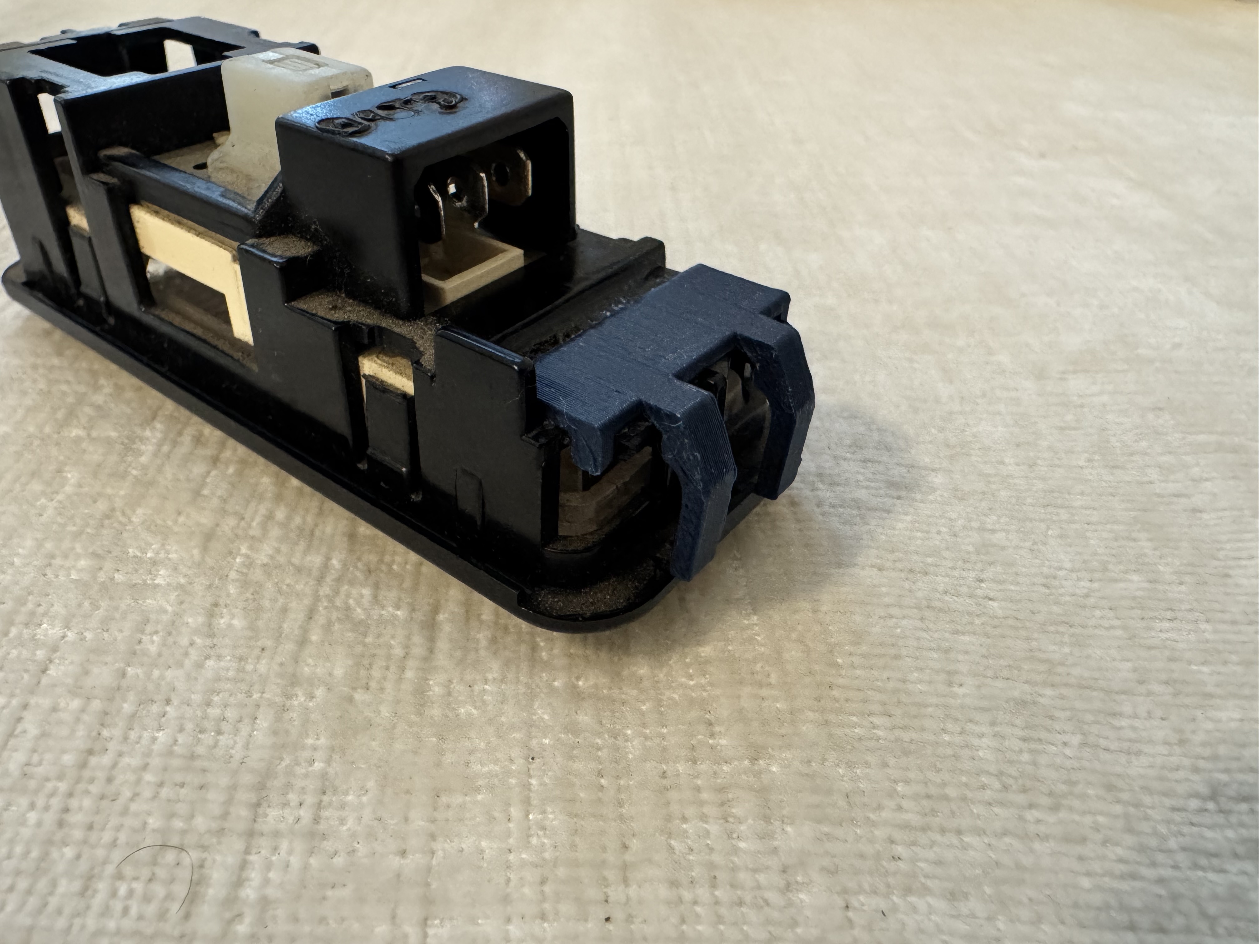 Porsche Boxster 986 Overhead Light Clip