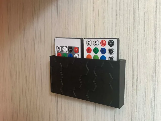 Led controller holder for 2 controllers