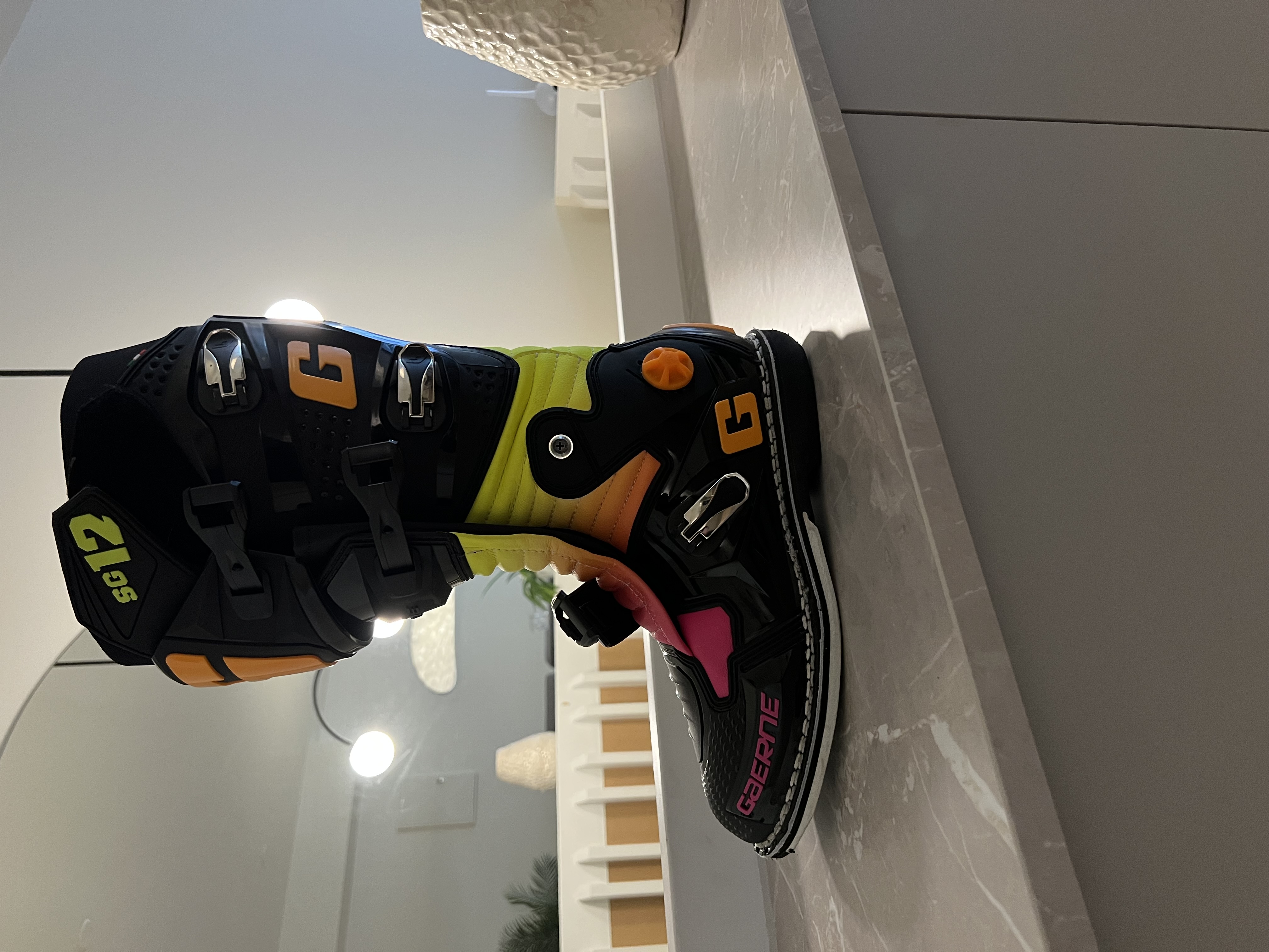 Gaerne SG12 Ankel sliders