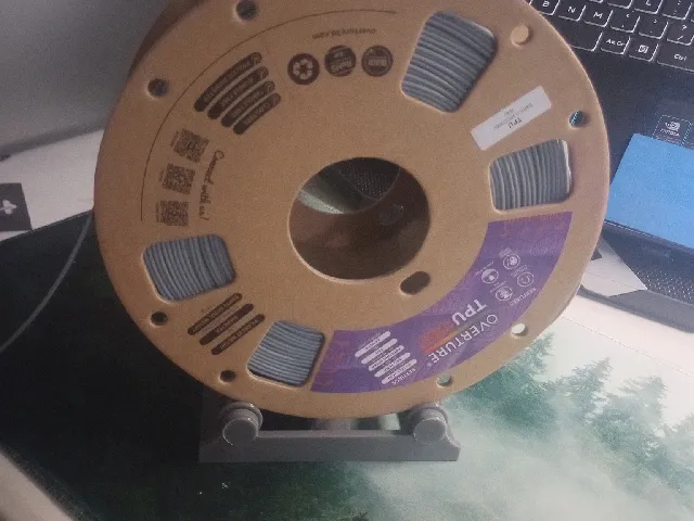 Spool roller