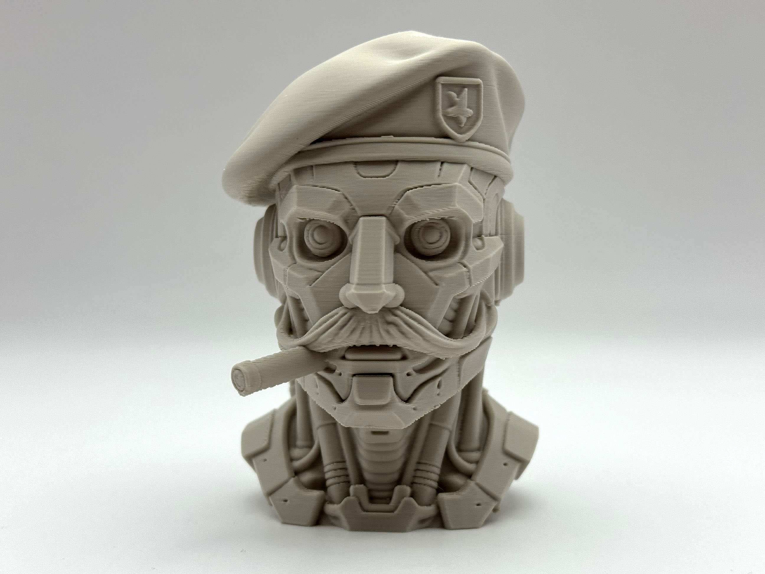 Cyber Bust Gent