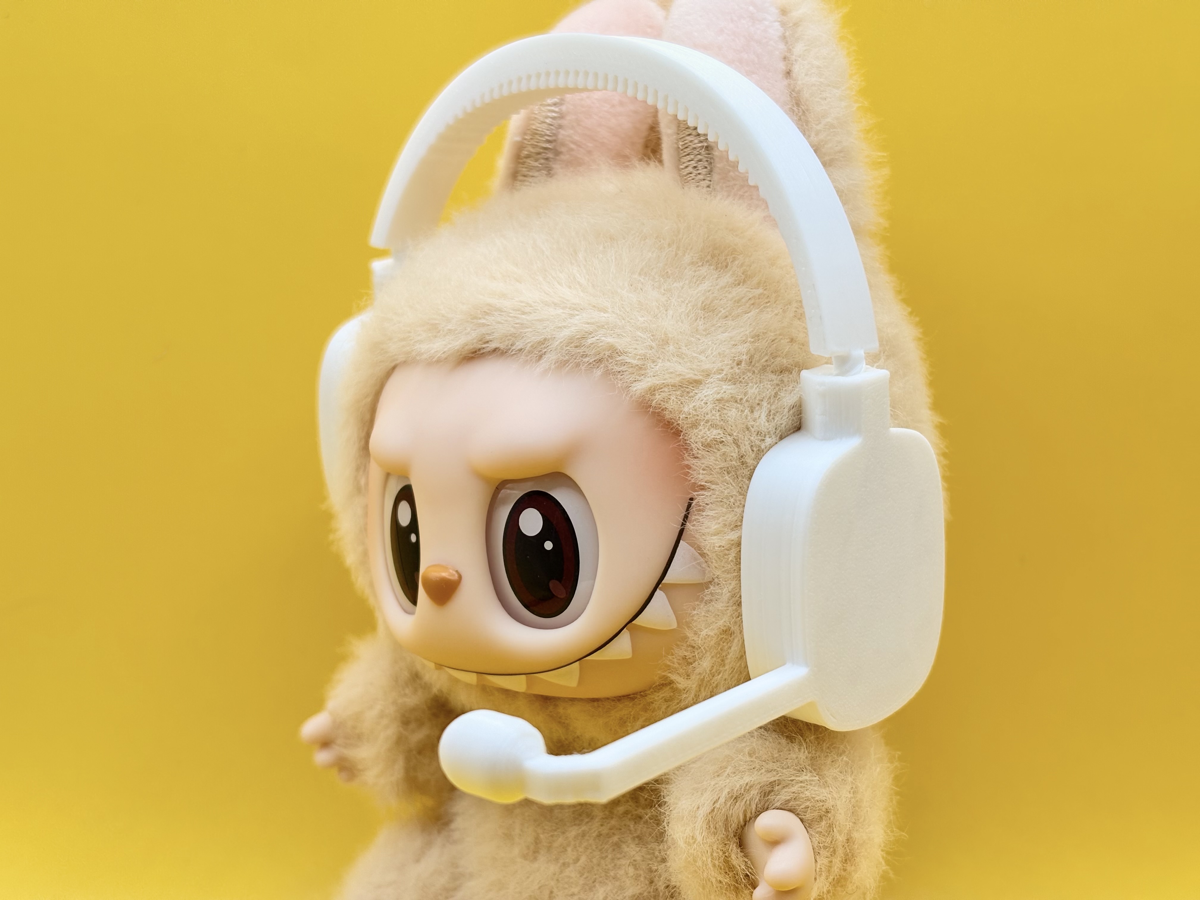 Miniature Over-Ear Headset for Labubu - Print-in-Place 3D model