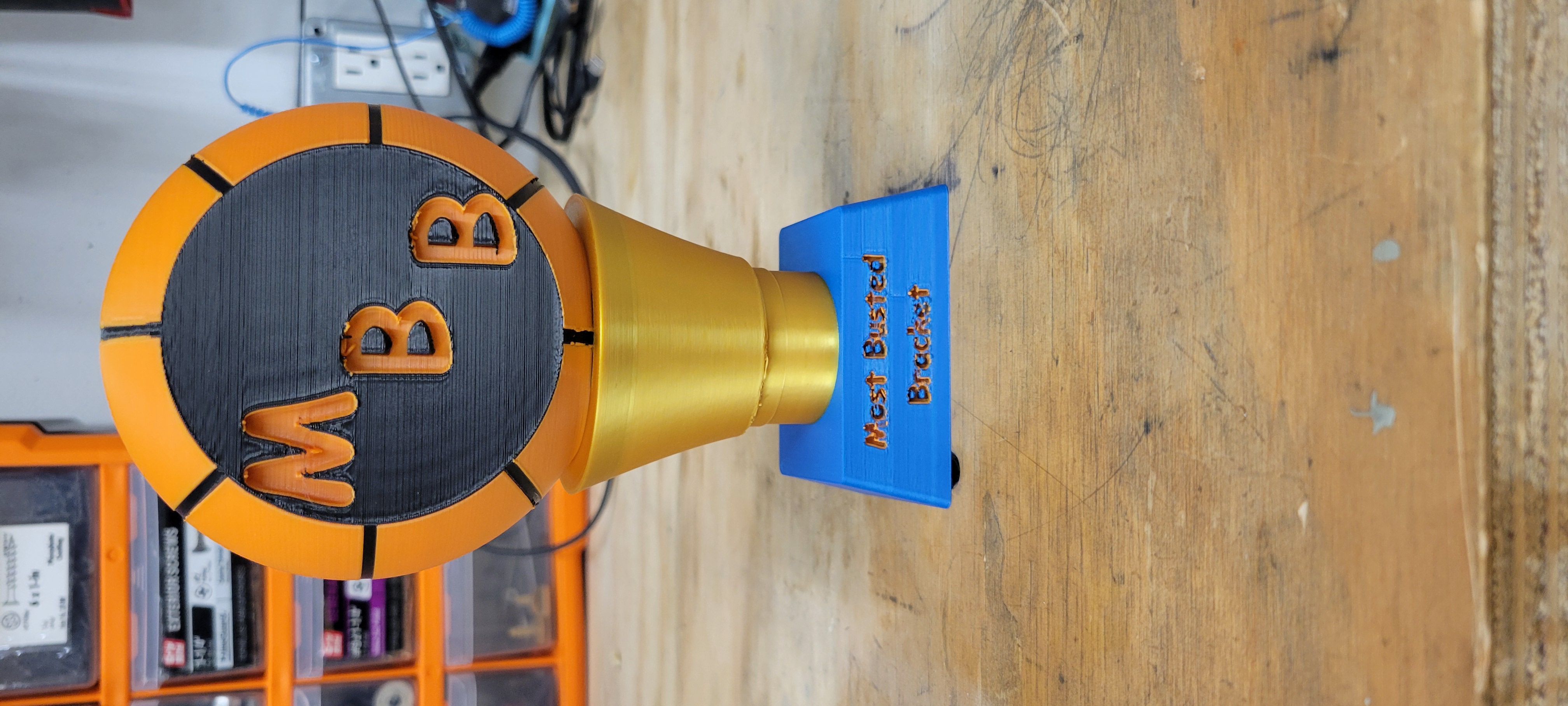 Most Busted Bracket Trophy — miniatura 5