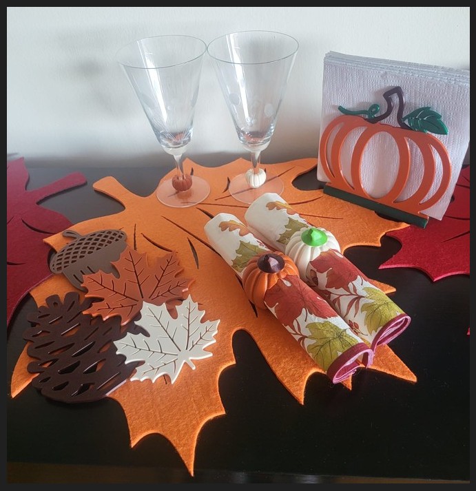 Autumn/Thanksgiving Dinner Table Décor