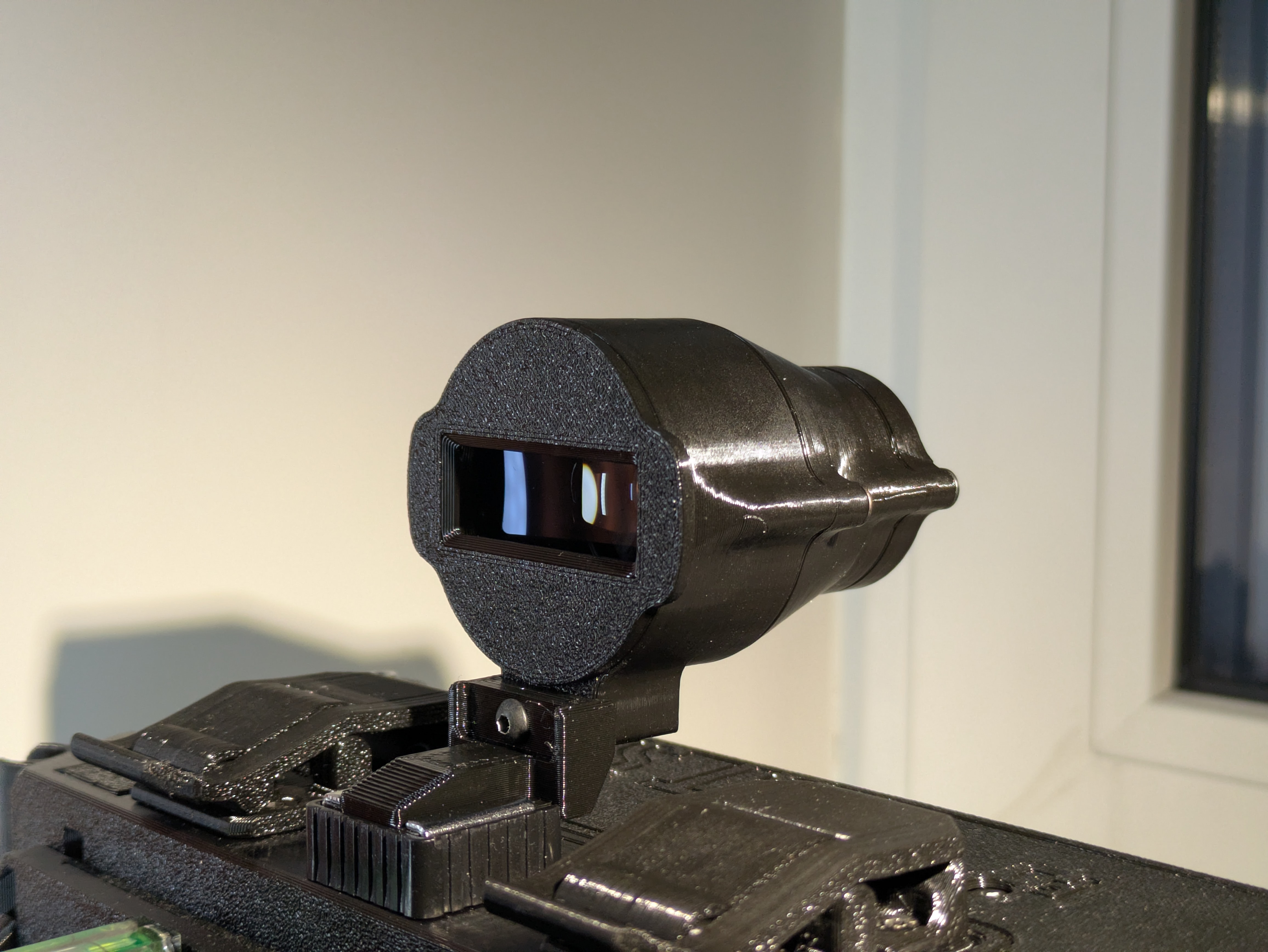 Universal wide angle viewfinder V2 (large FOV, smaller image)