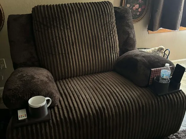 Ashley Furniture Extra Wide Recliner Cup Holders