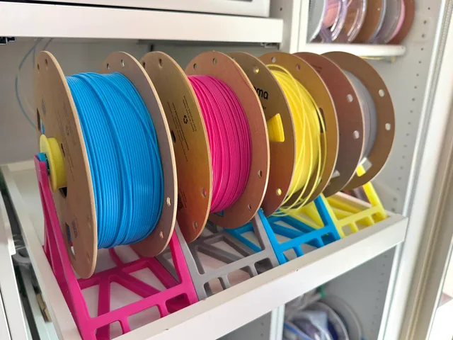 Parametric 608 bearing spool holder / filament stand