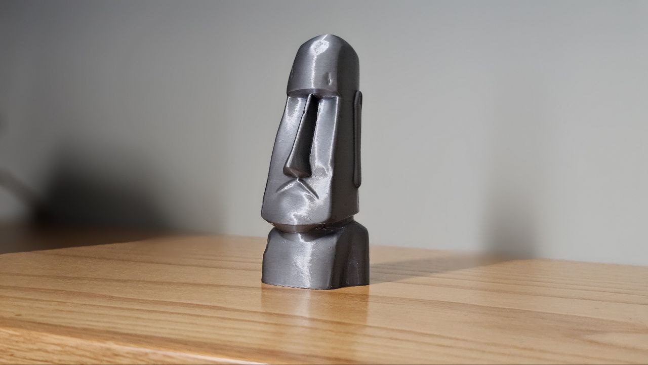 Figura moái desgastada por el paso de los años
