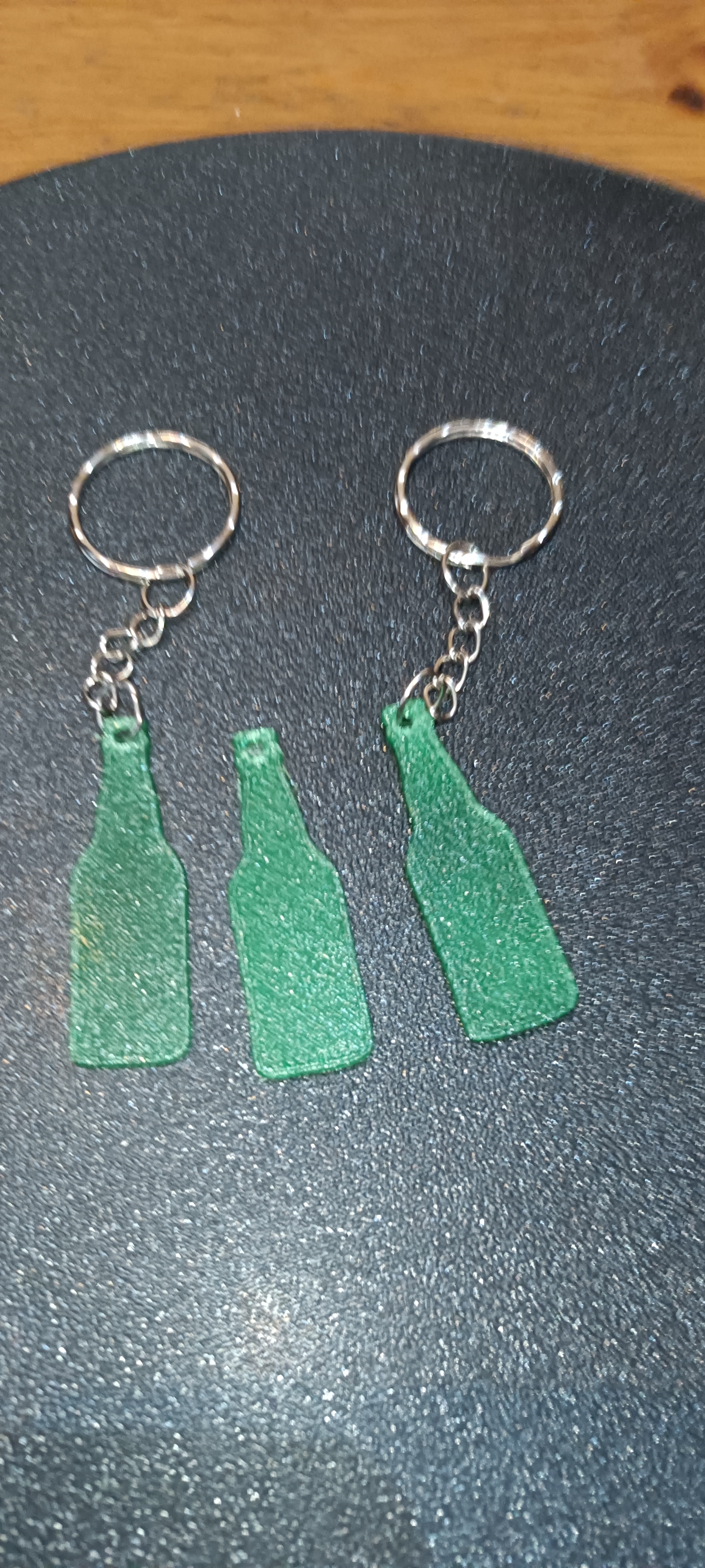 beer bottle keychain - přívěšek na klíče pivní láhev