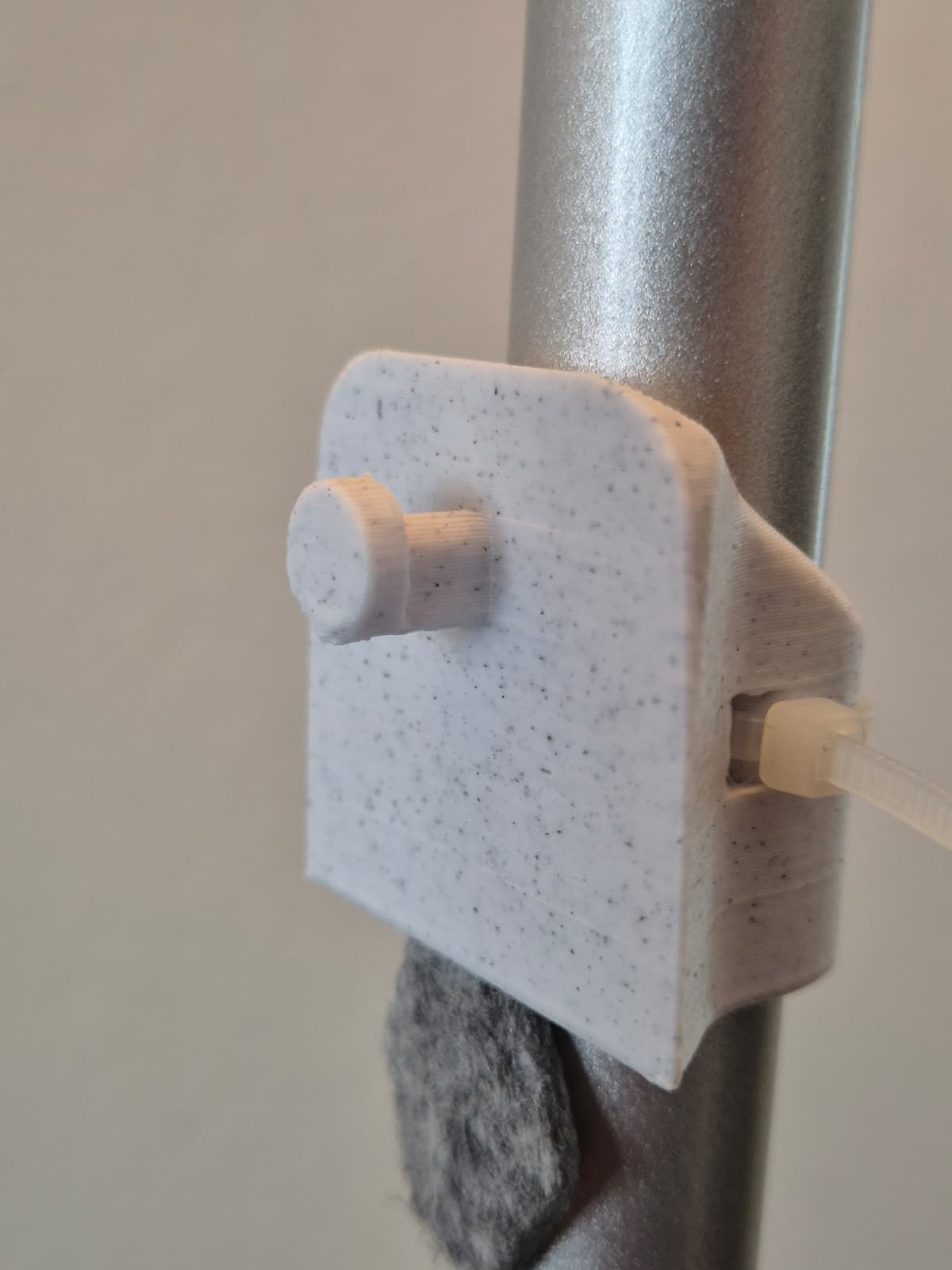 Keyhole Mounting bracket for Ikea Hektogram lamp