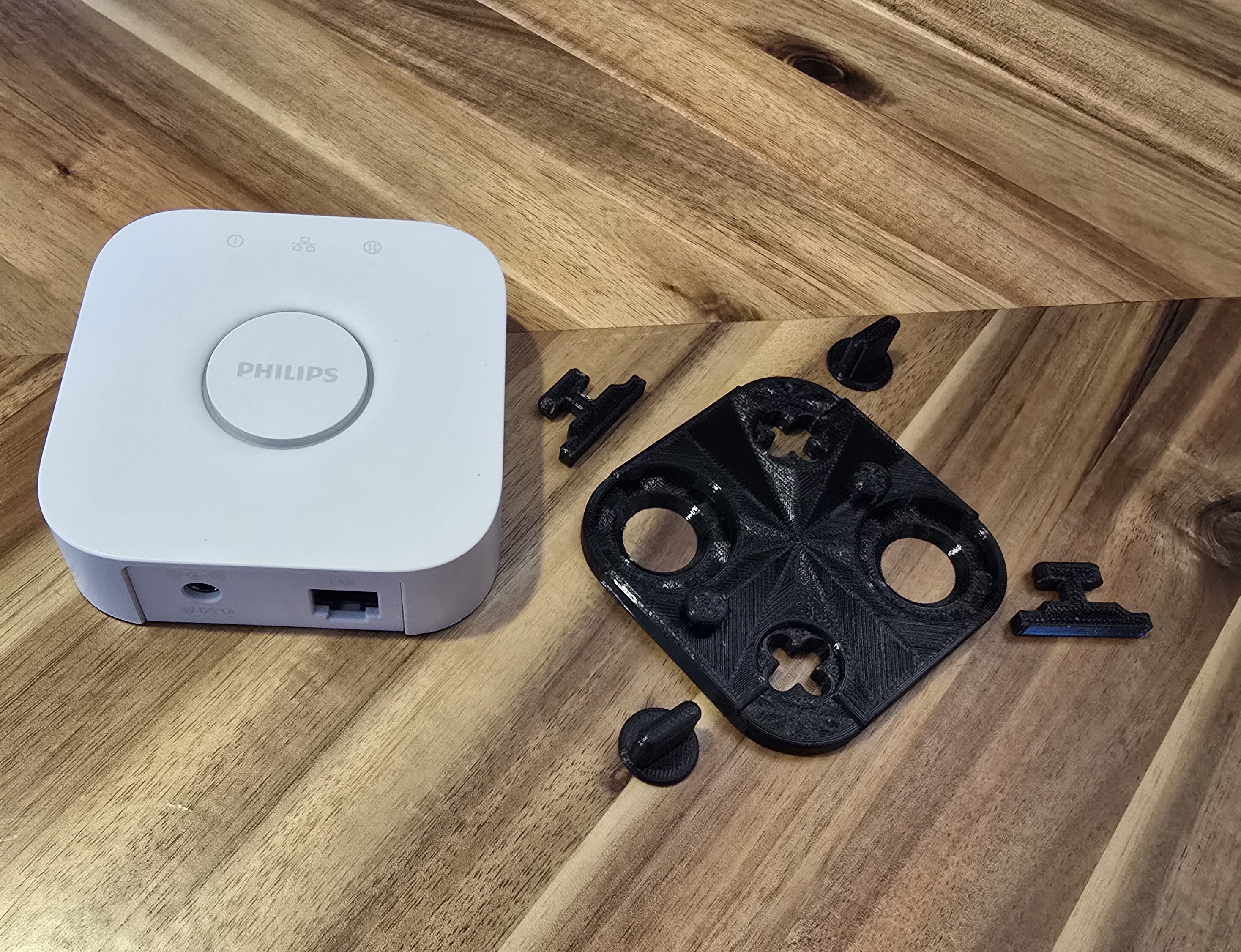 Philips Hue 2.1 Skadis Mount - Orientation Agnostic