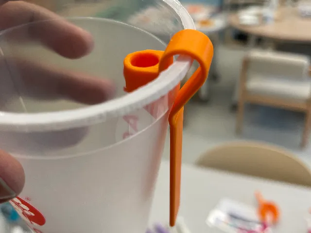 MitchMod Straw Holder