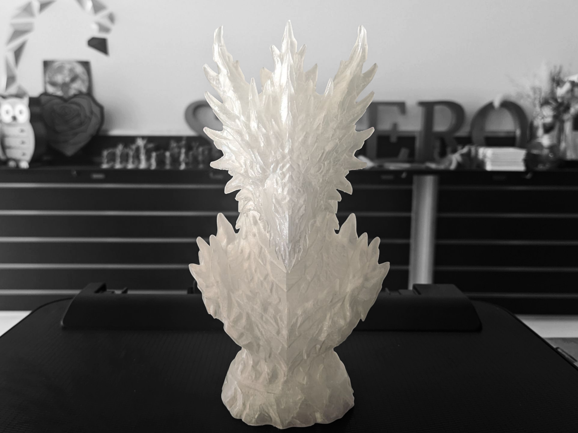 Miniatura 2 do modelo 3D Ice Dragon Bust