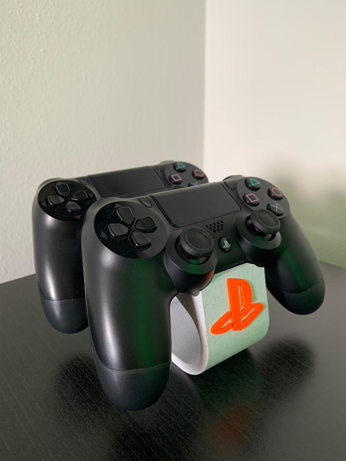 Miniatura 4 do modelo 3D Ps4 Controller Stand