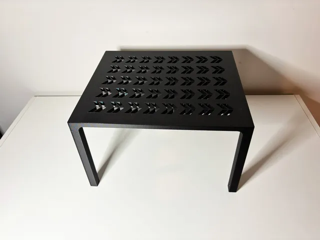 Basic cabinet shelf