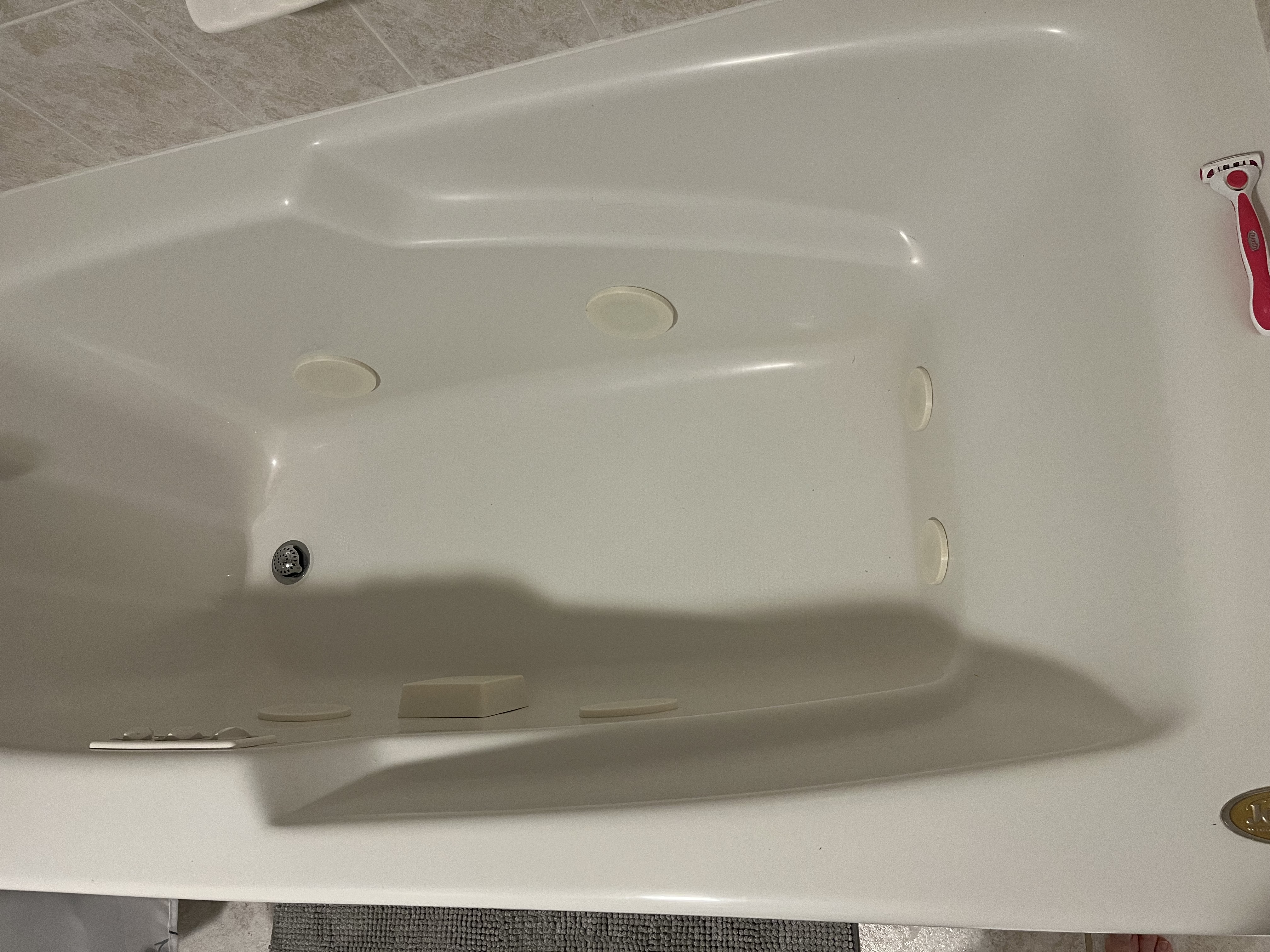 Jacuzzi whirlpool tub jet covers