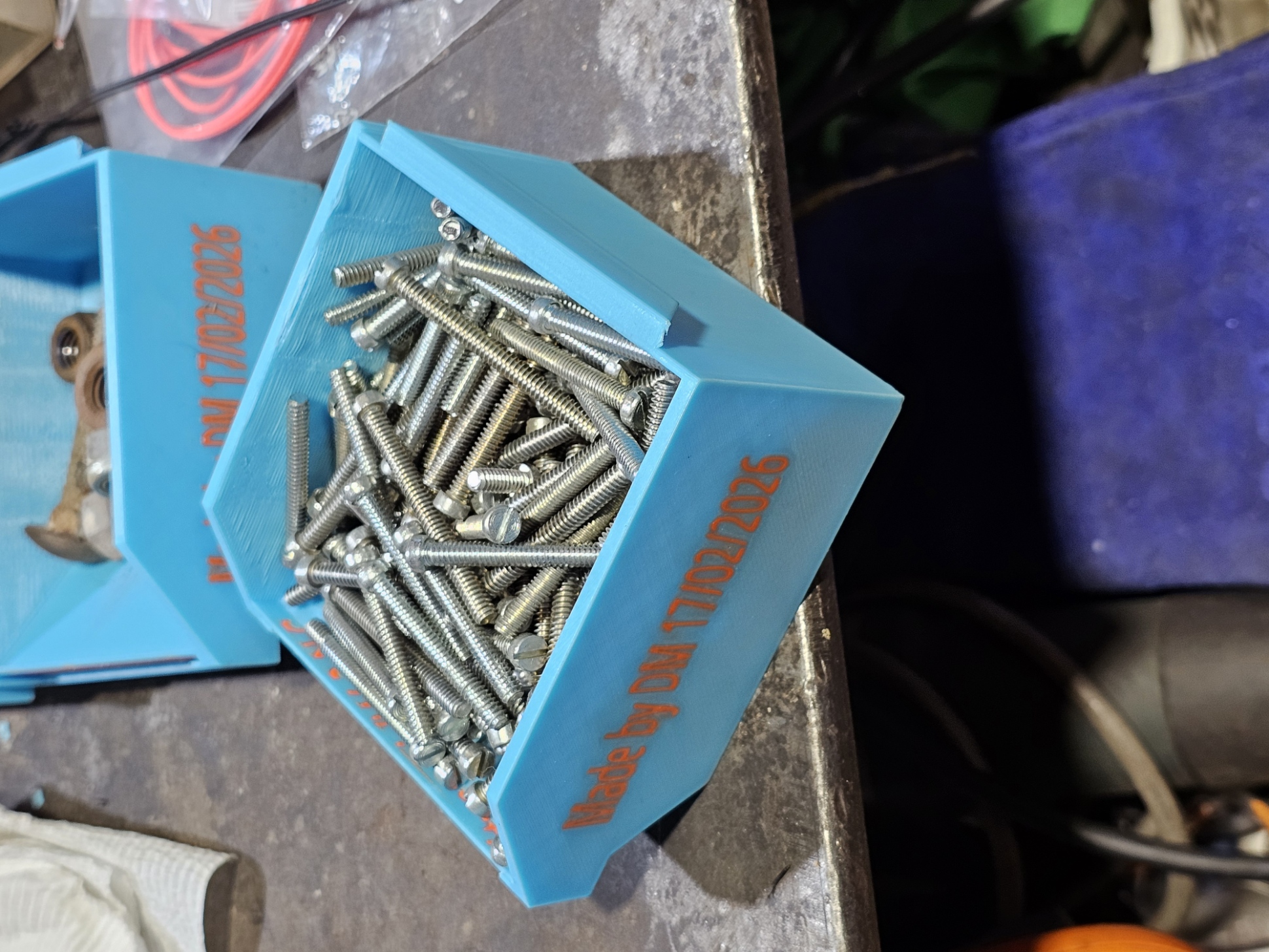 Parts box for louvre panel
