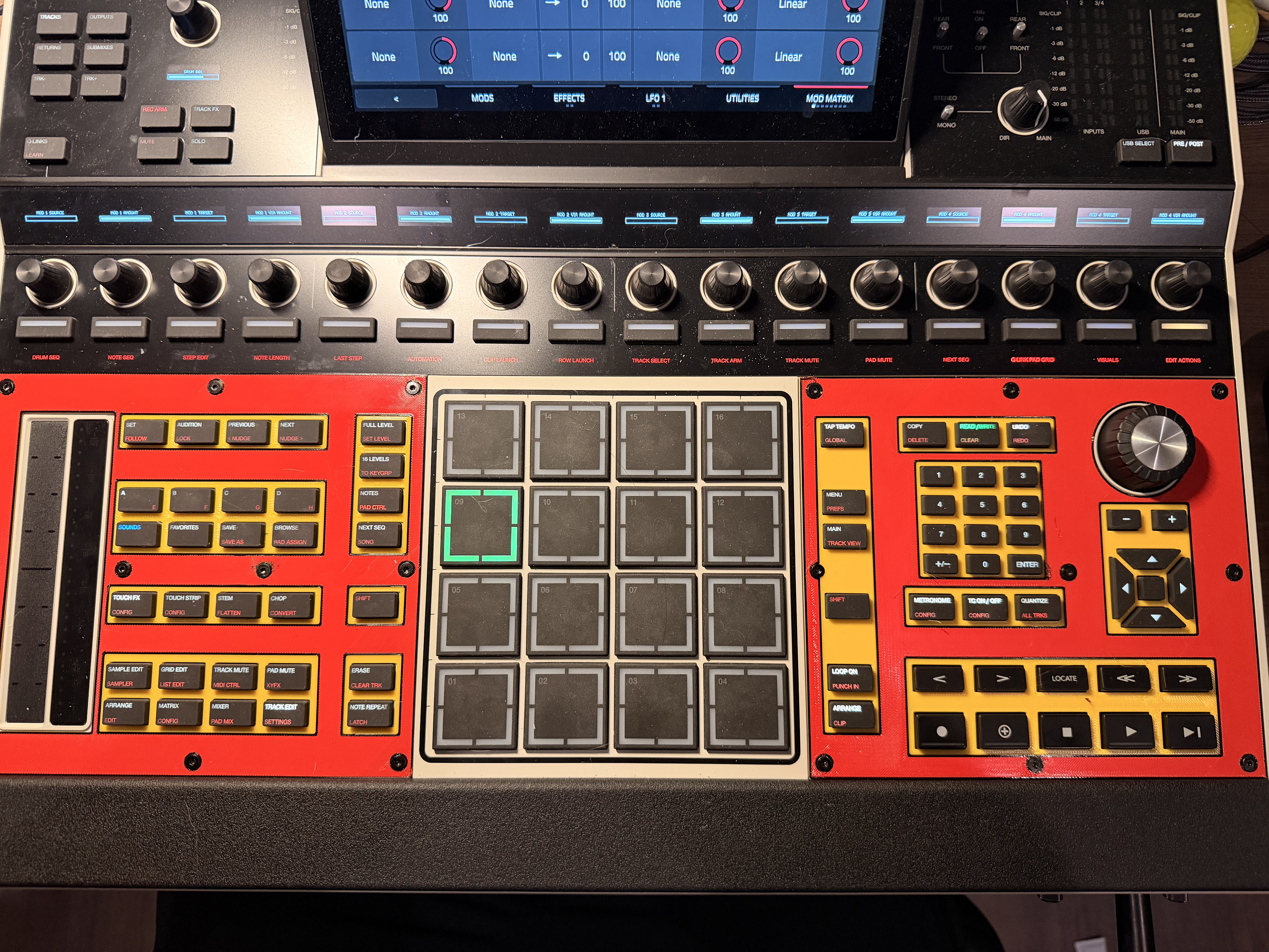 Akai MPC XL control panels