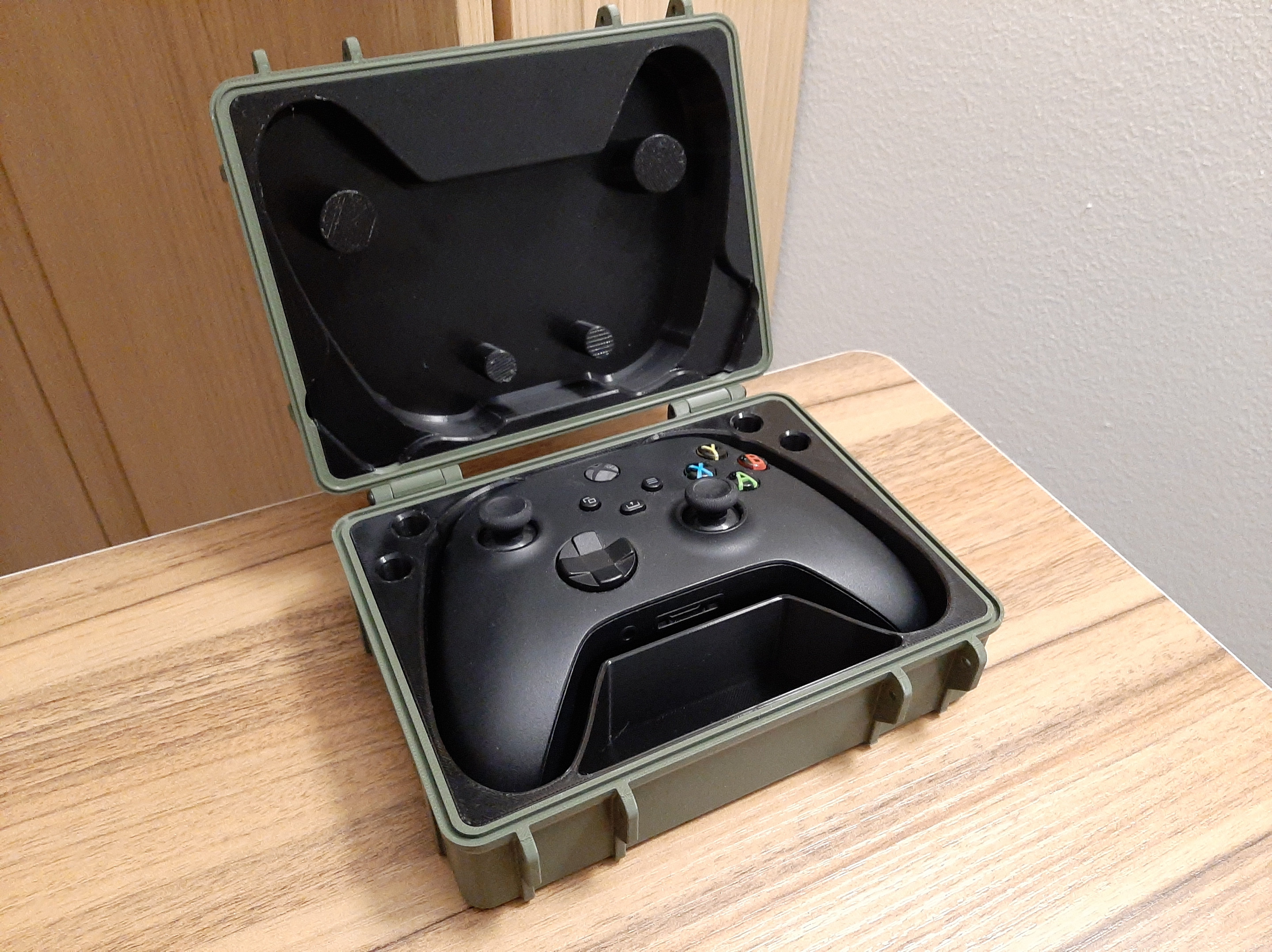 Xbox controler box