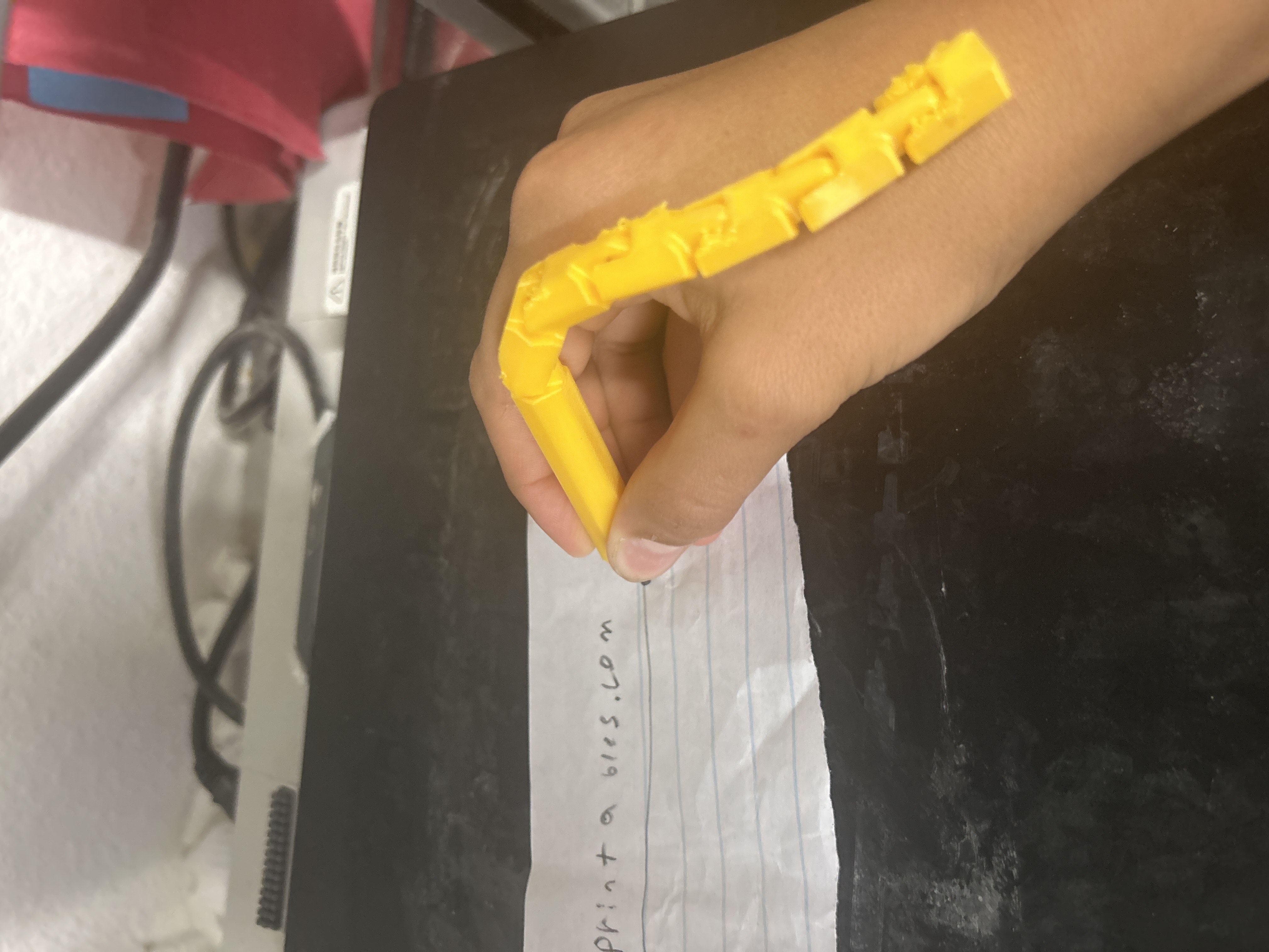 Flexi pencil (Flexil) improved for easier writing
