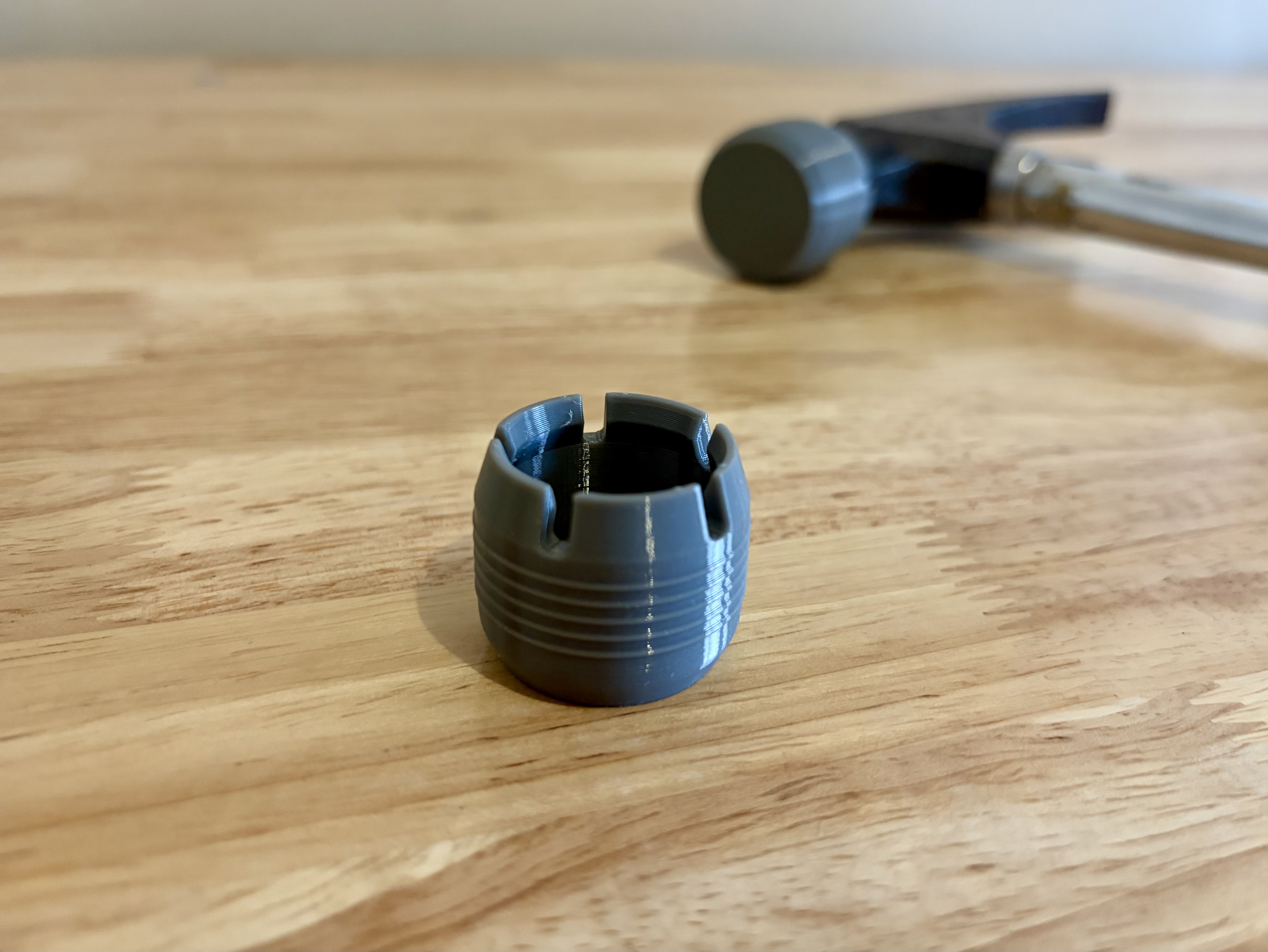 Miniatura 4 do modelo 3D Parametric TPU Hammer Mallet Cap