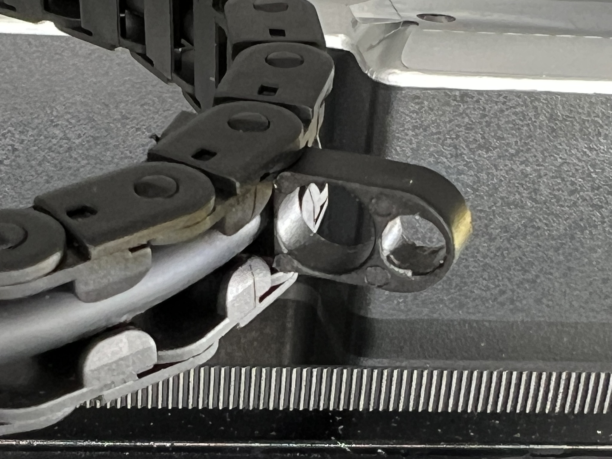 Cable Chain Clip Guider for PFTE Tube and Wires