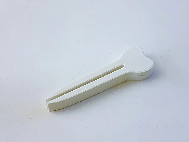 Toothpaste Squeezer