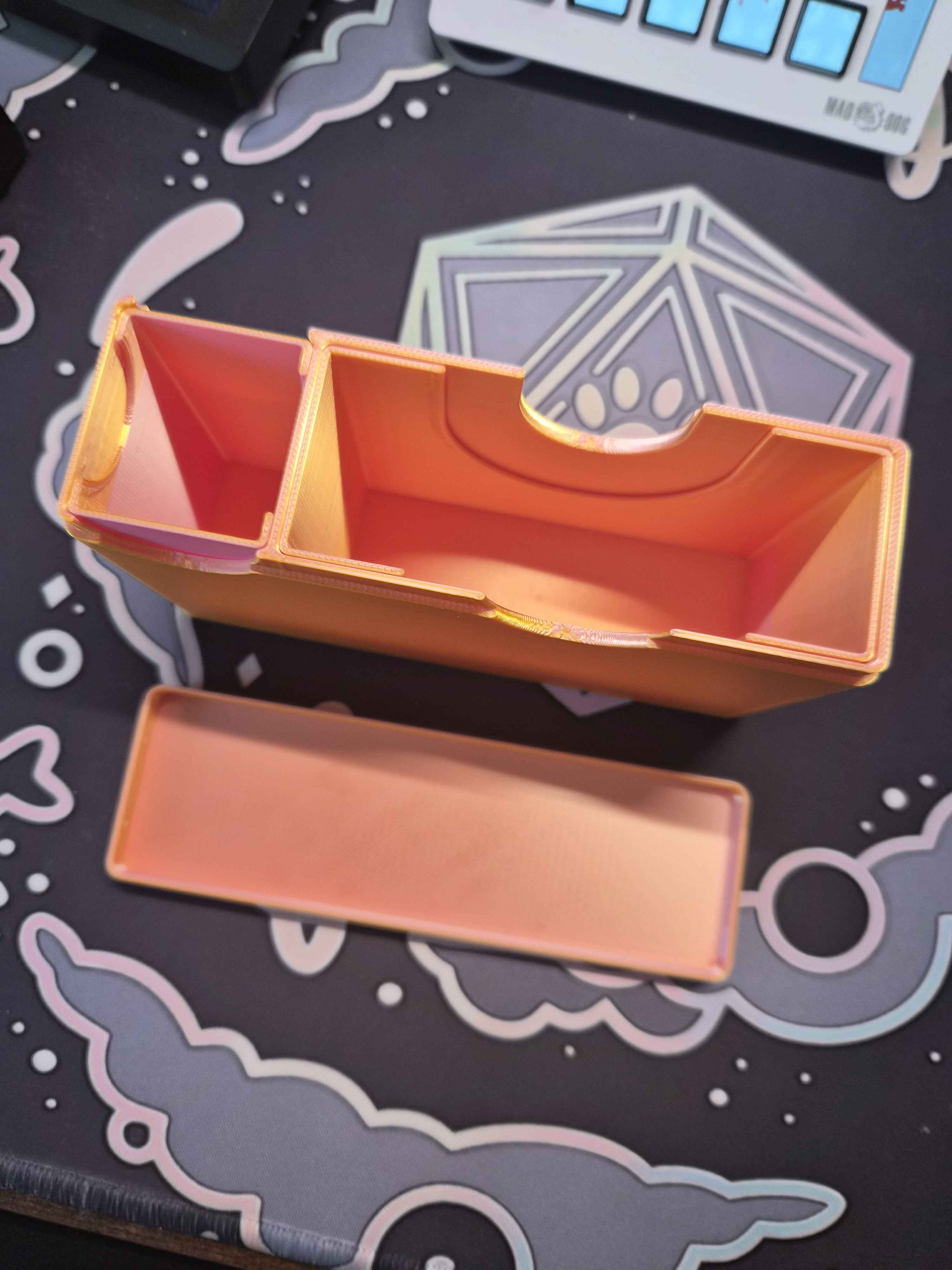 Parametrized deckbox with dice tray — miniatura 3