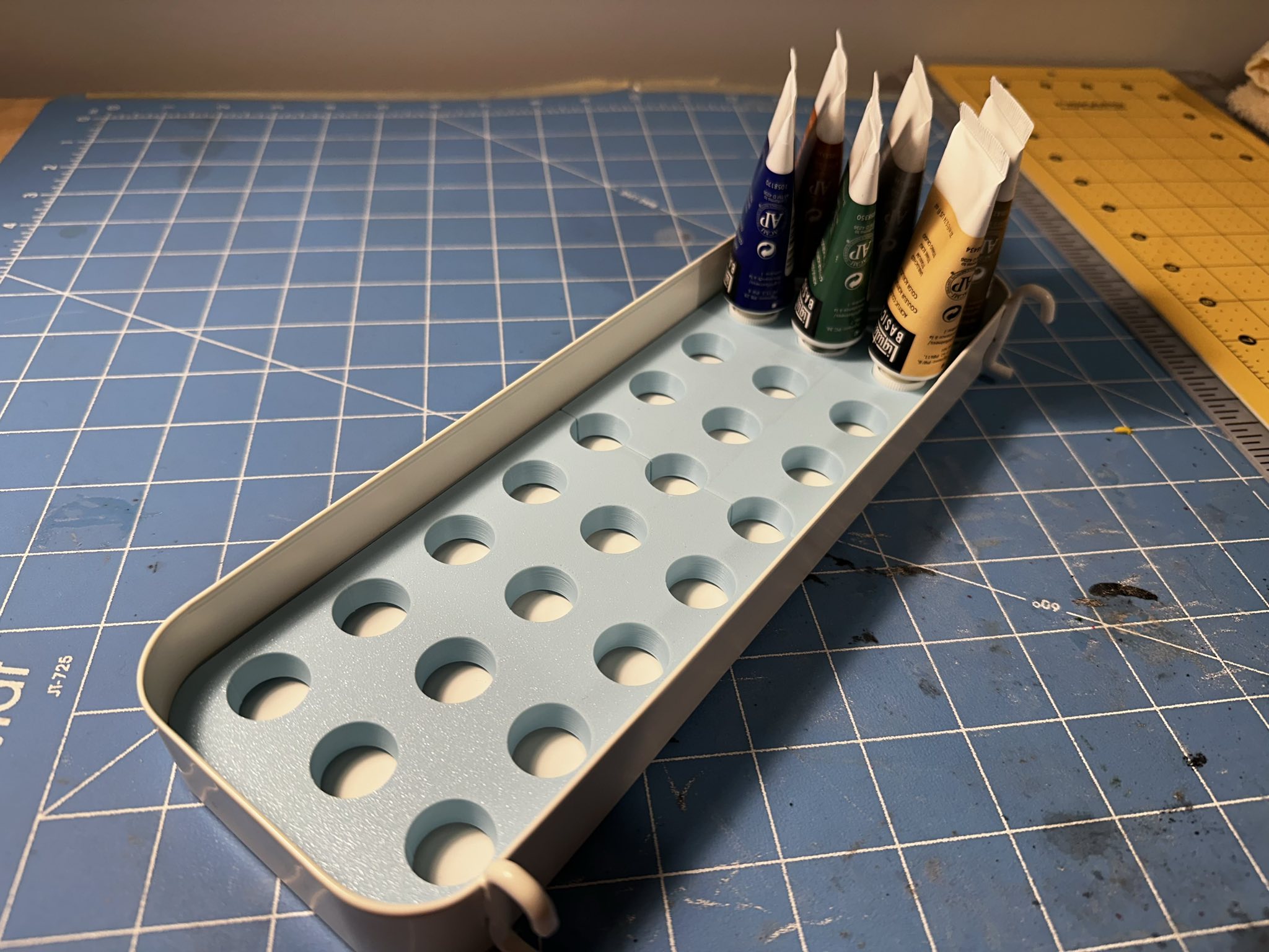 Paint Tube Holder Skadis (Liquitex 22ml)
