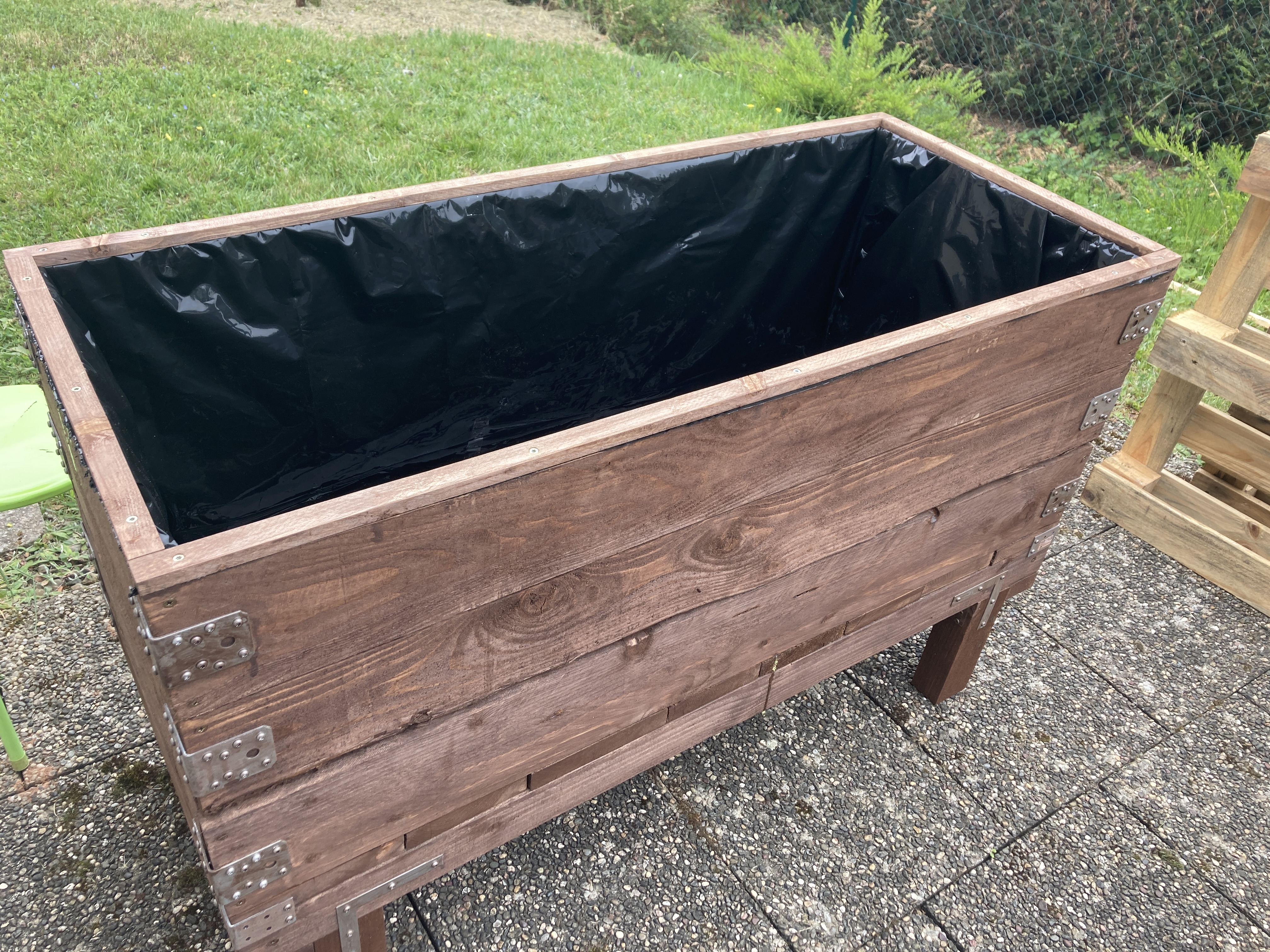 TUBE DE DRAINAGE AVEC ÉPAULEMENT POUR BAC POTAGER SUR PIEDS