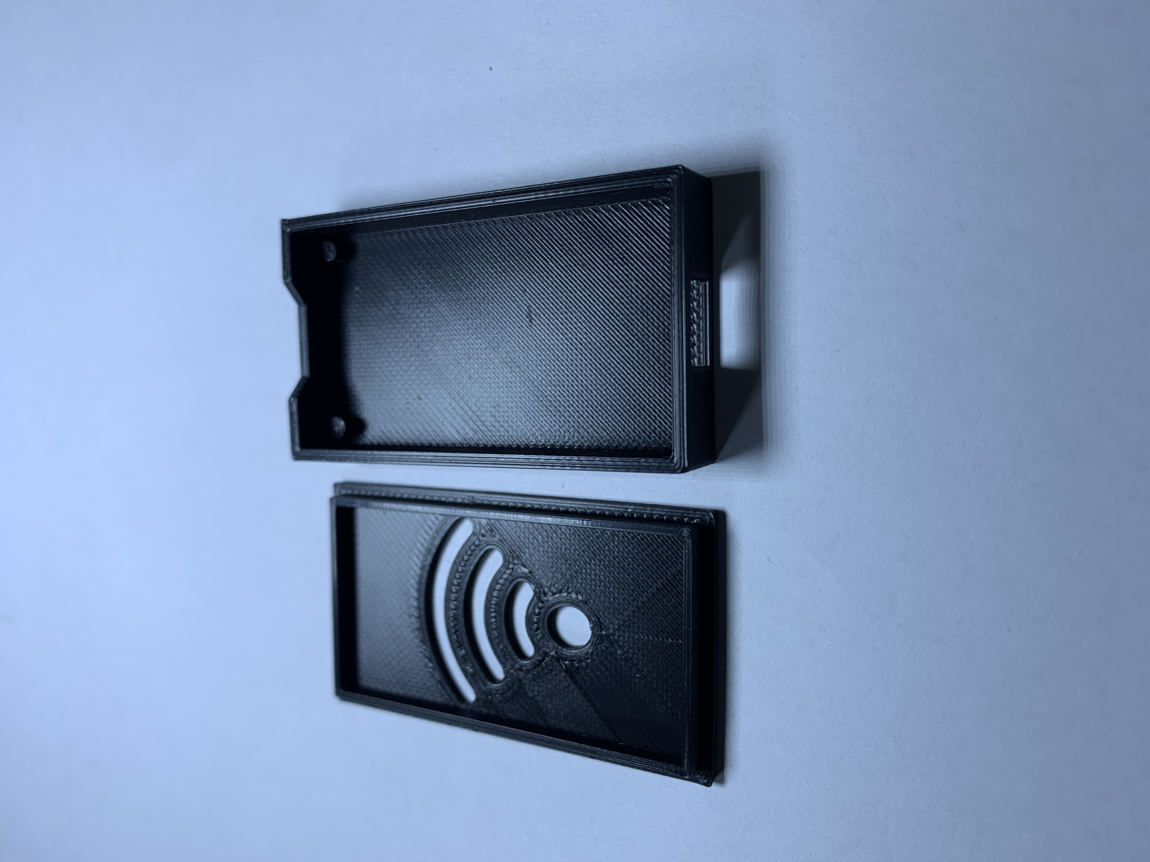 Super Thin ESP8266 NodeMCU Case — miniatura 4