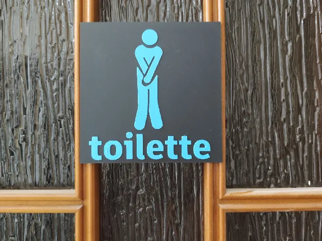 Men's Bathroom Indicator