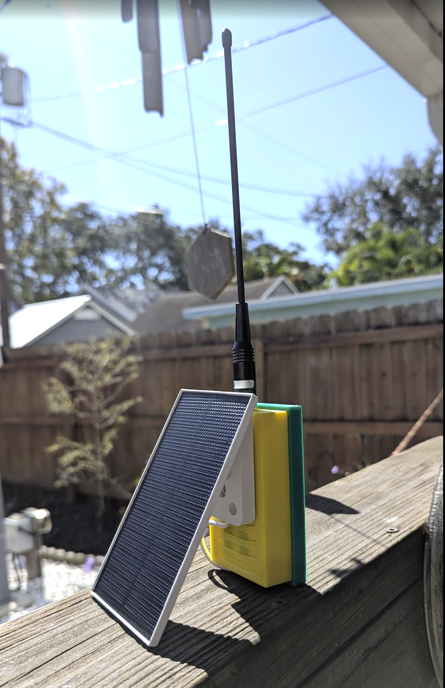 Miniatura 3 do modelo 3D Small Meshtastic / MeshCore Solar Node