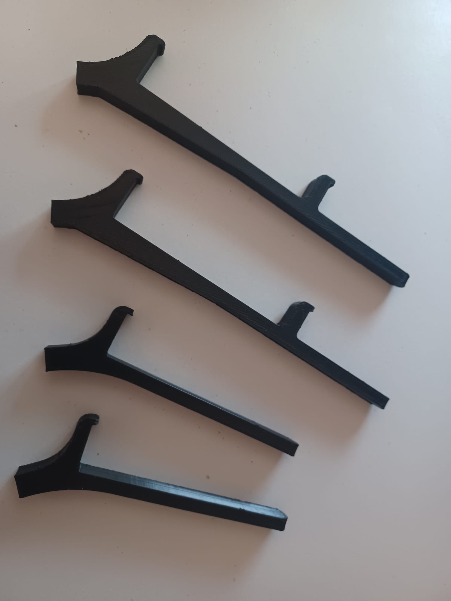 Holder for small plates ( circuit boards ) different sizes — thumbnail 3