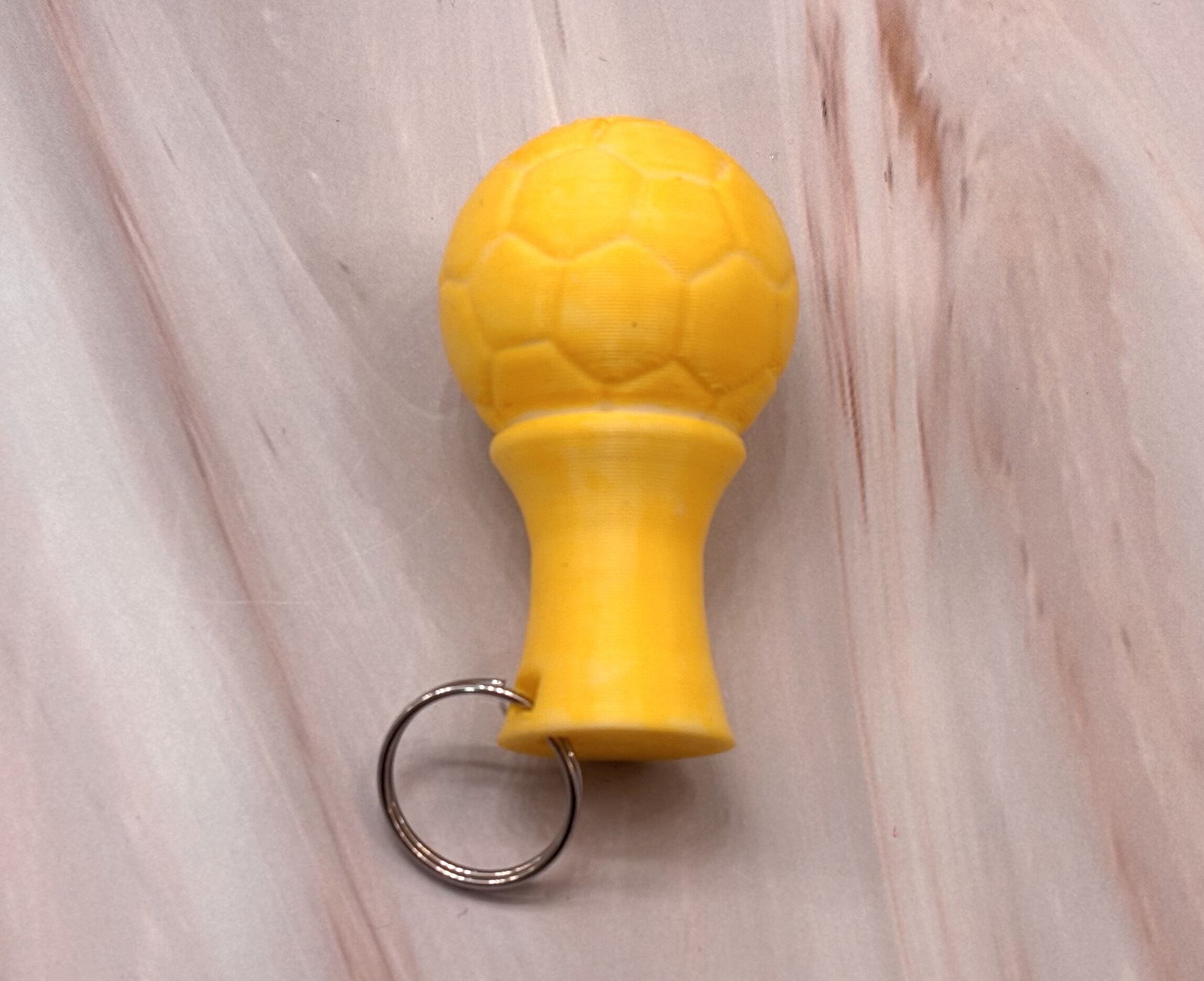 Miniatura 4 do modelo 3D Soccer, Baseball, Cricket, Golf Ball Trophy Knob style keychains set