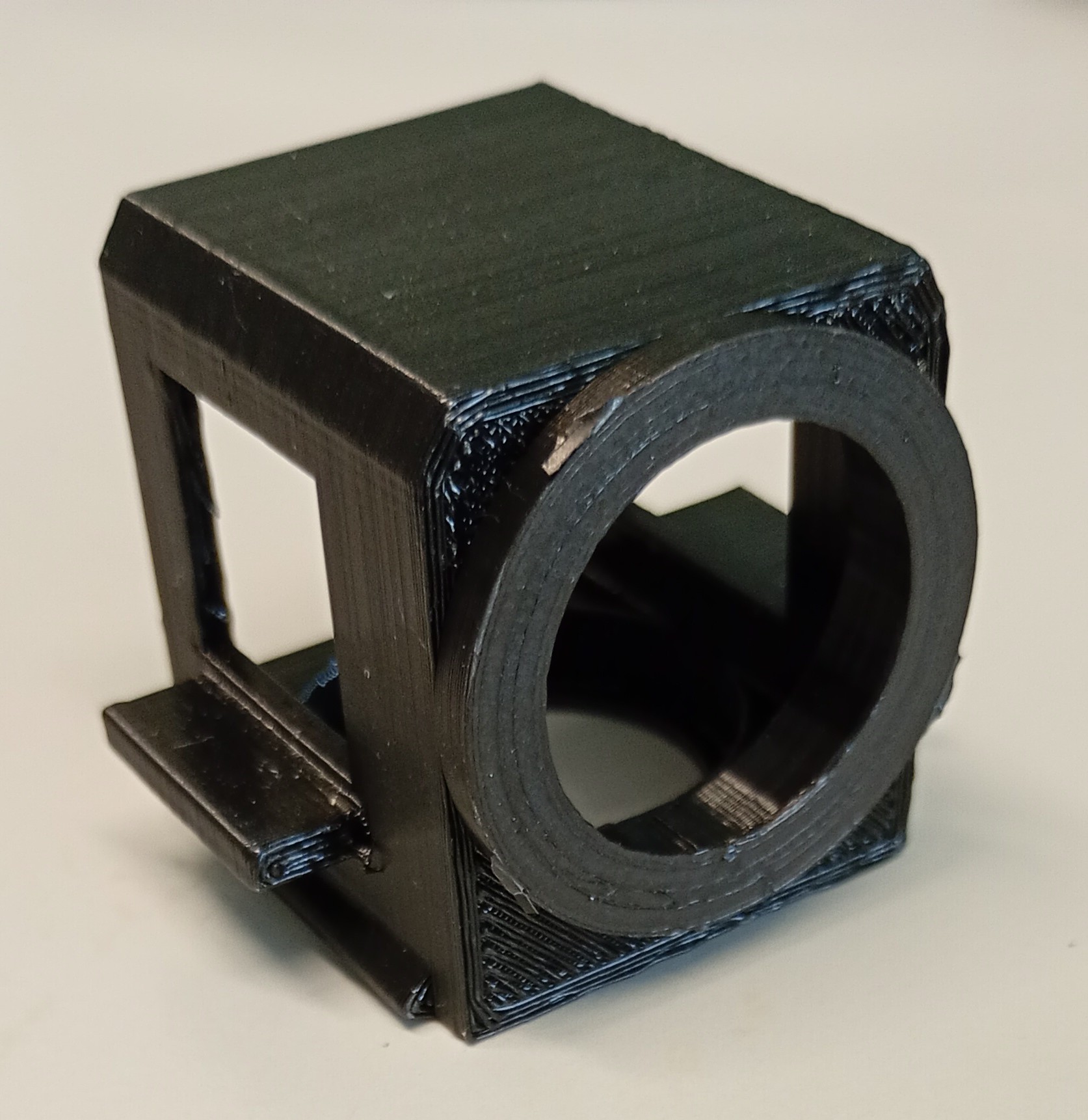 Microscopy holder for polarization prism