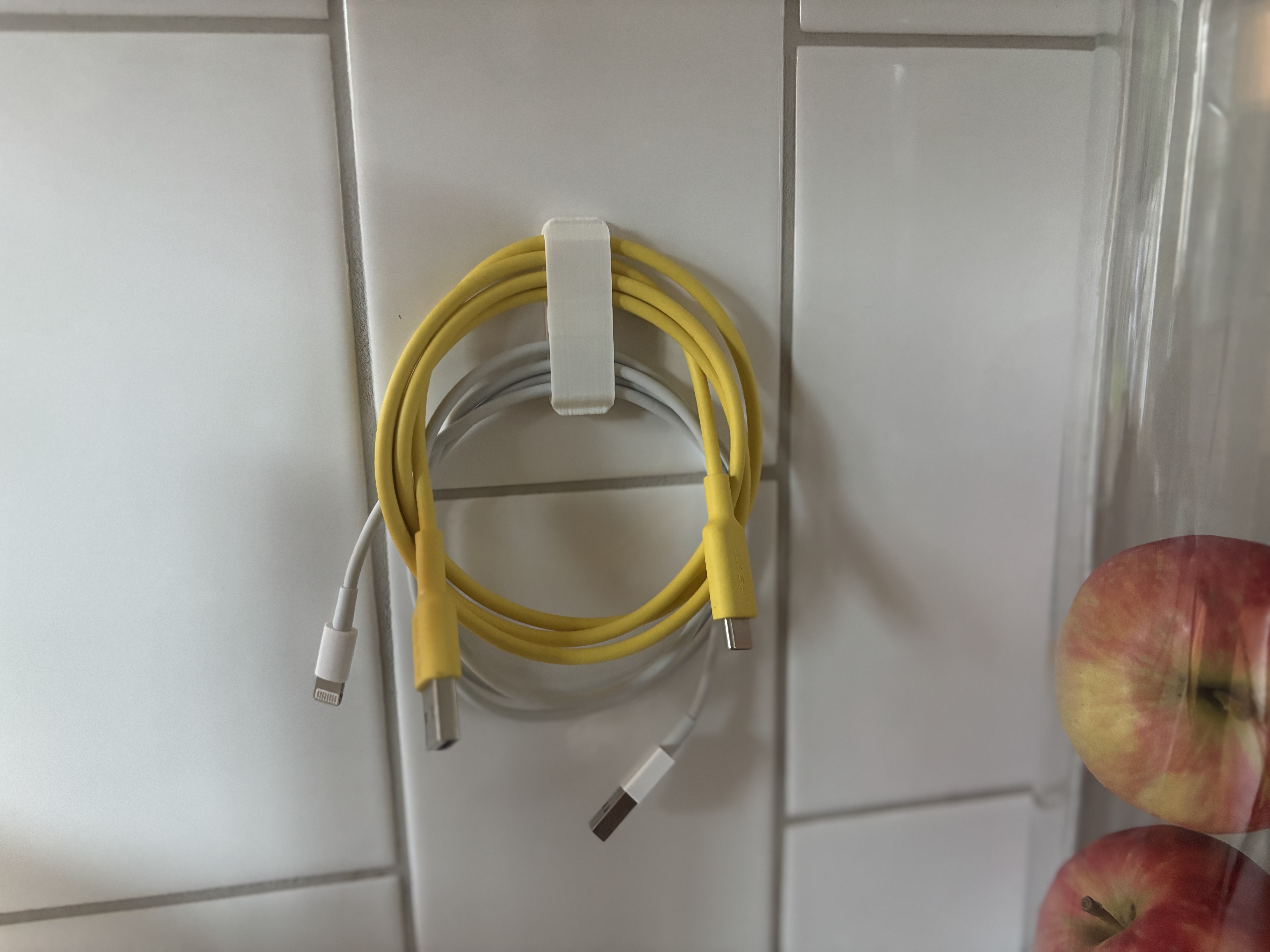 Miniatura 5 do modelo 3D Wall cable clip