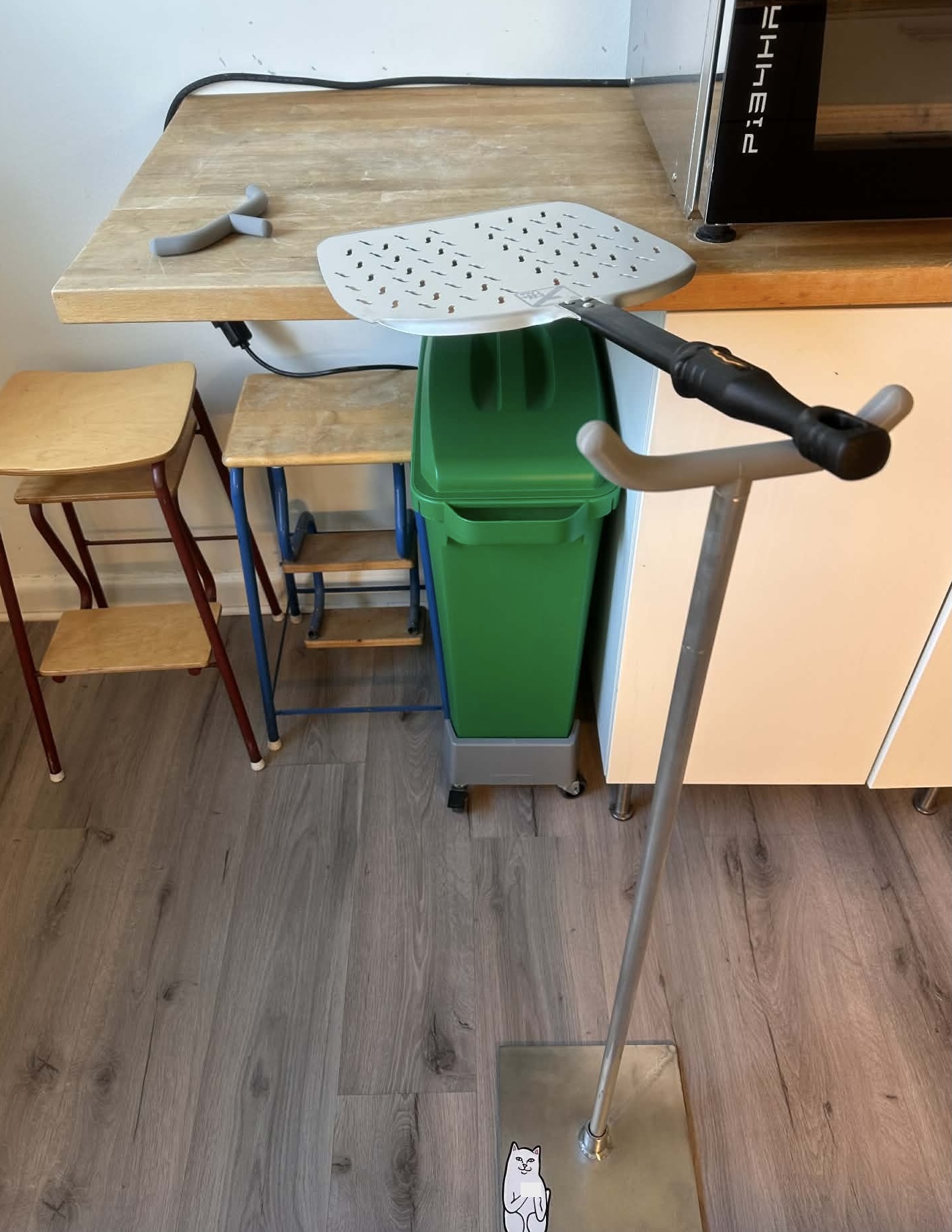 Pizzaspade (pizza peel/ pizza spade) holder