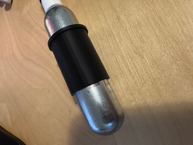 CO2 sleeve / adapter to fit 16oz into Specialized SWAT 4.0 Race Clip