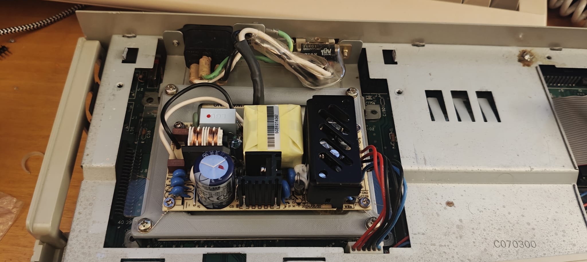 Atari ST (520/1040) mean well RPD-60 bracket
