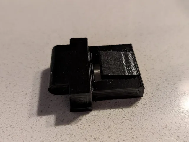 Olympia Pump Action Airpot 5Ltr replacement clip