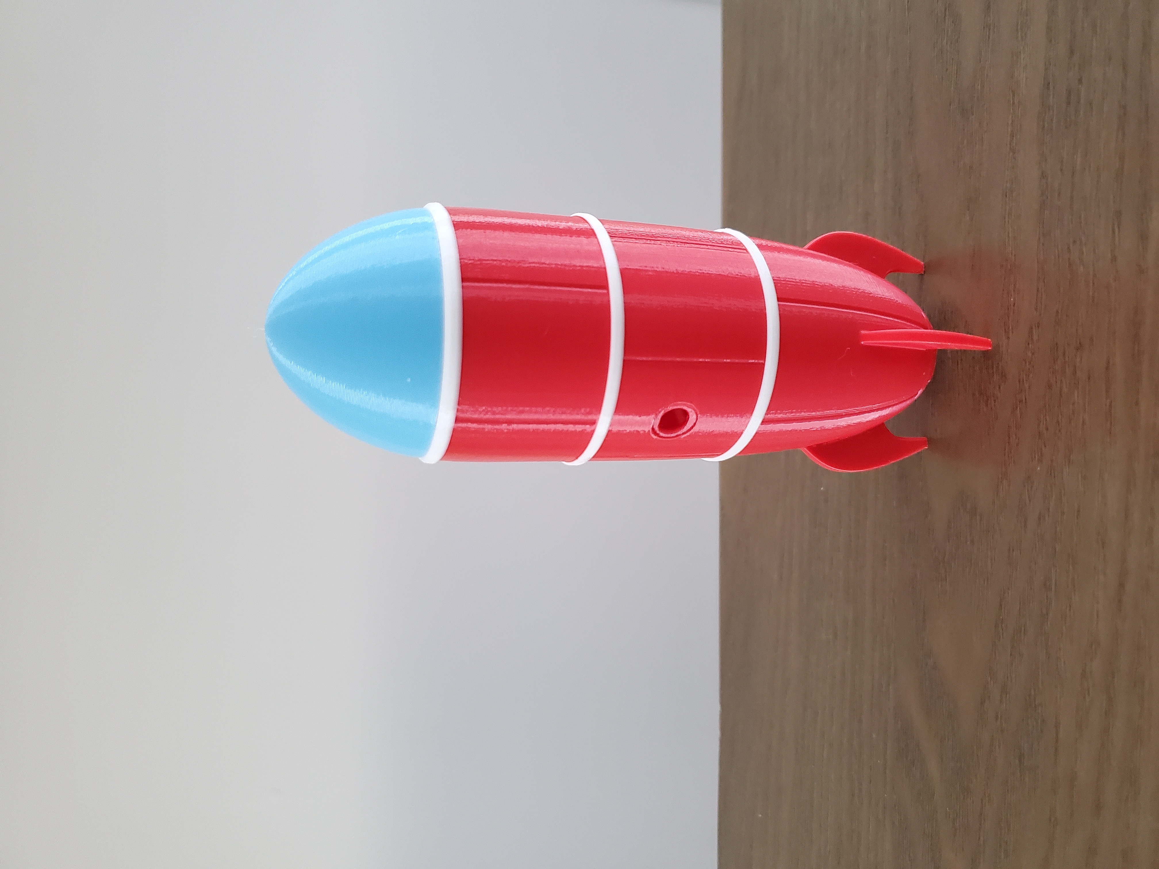 Rocket with lid