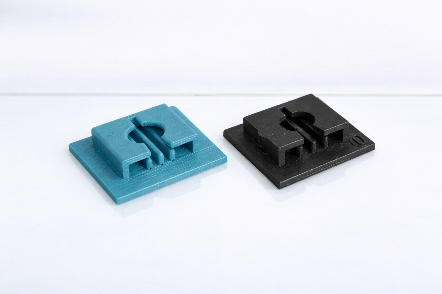VW T4 - Sliding Door Panel Clips - Transporter / Caravelle / Multivan