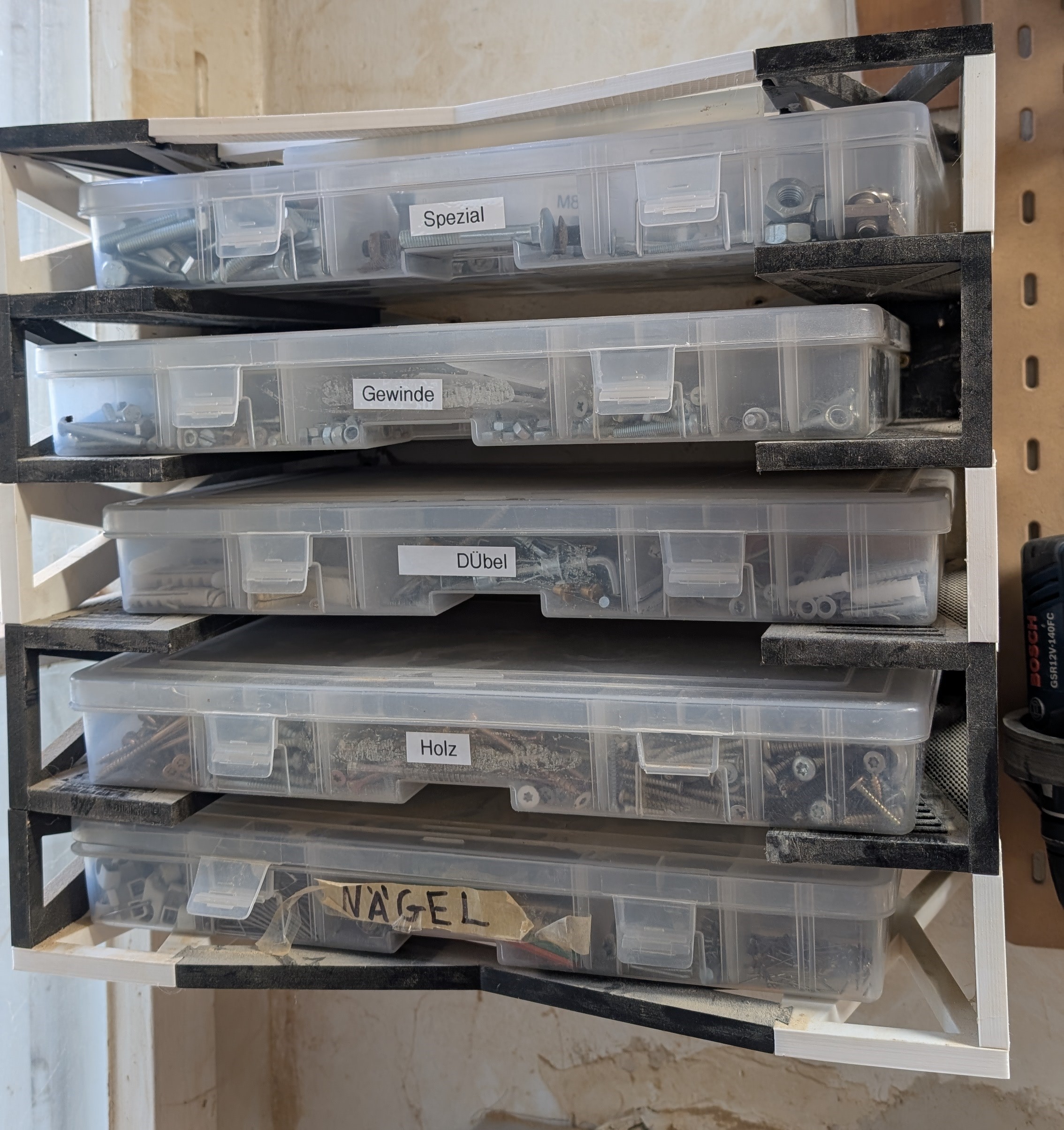 Miniatura 4 do modelo 3D Stackable Organizer Shelving System