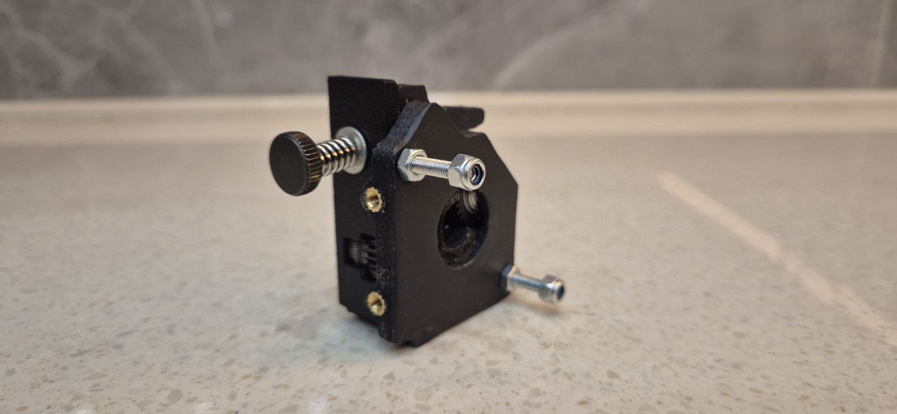 KKm extruder (only bearing)  for bearings (with 3 or 4 mm inner diametr ) and other improvements