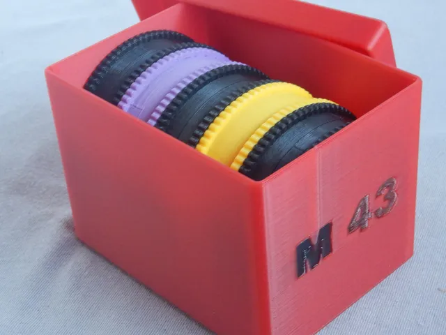 Schachtel für Filterdosen M43; Box for filter canisters M43
