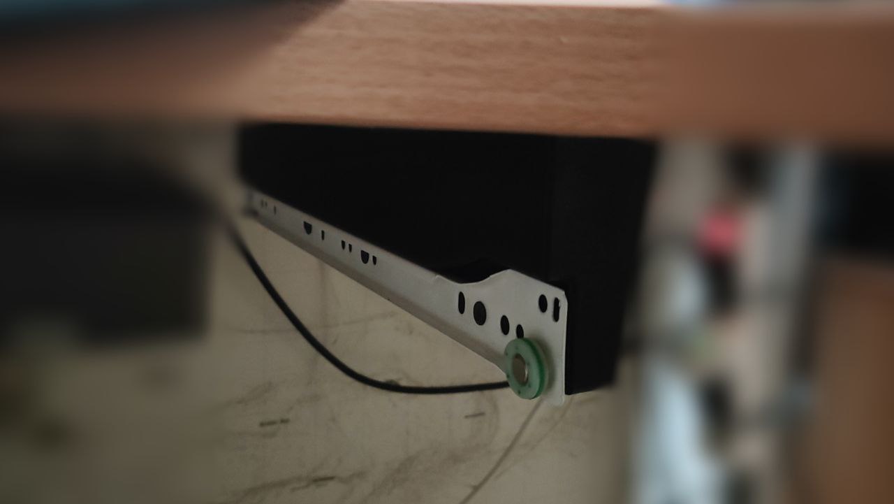 Keyboard tray rail brackets — miniatura 3