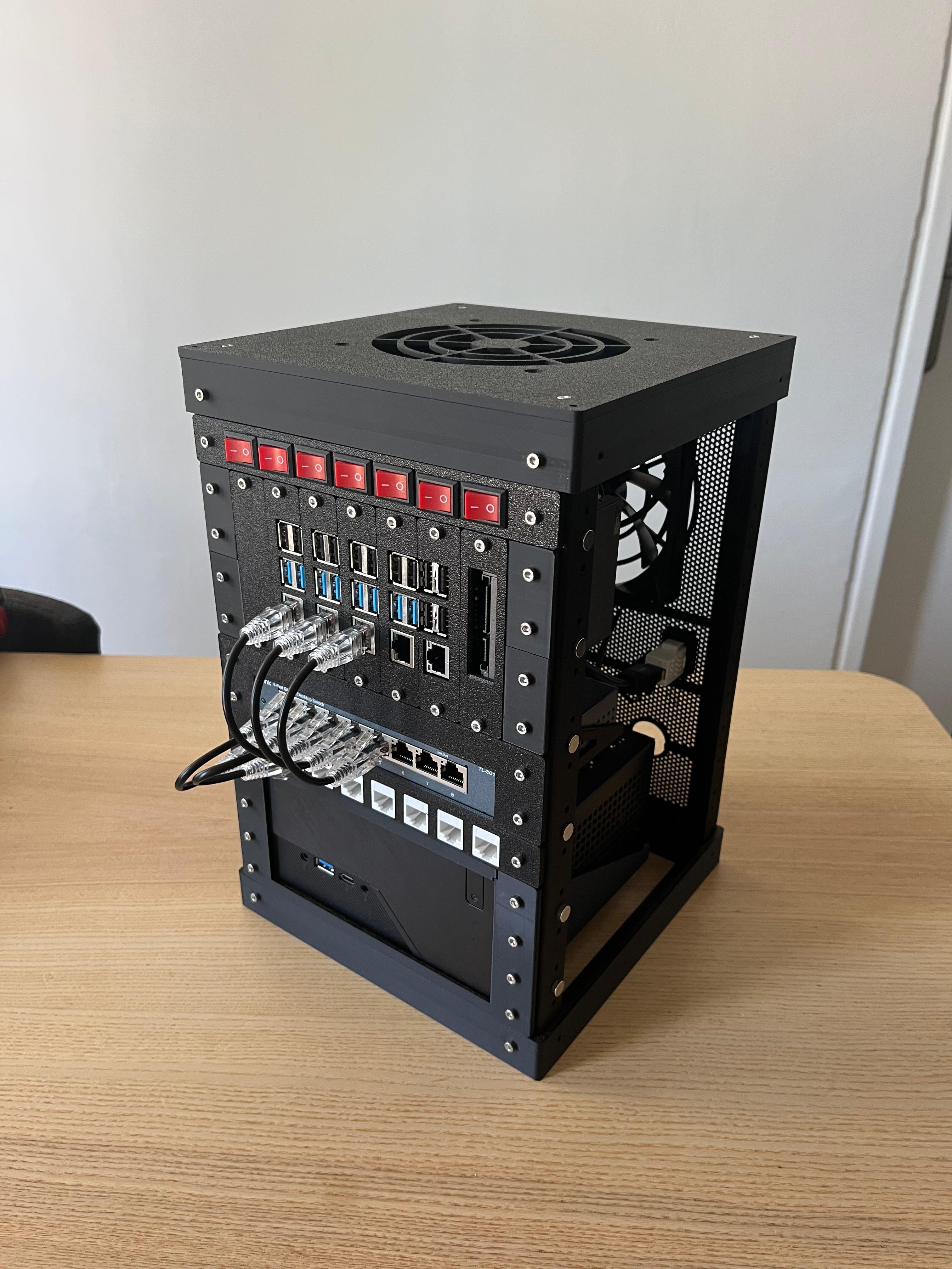 Miniatura 2 do modelo 3D Microlab 2 - Mini Modular Home Server Rack