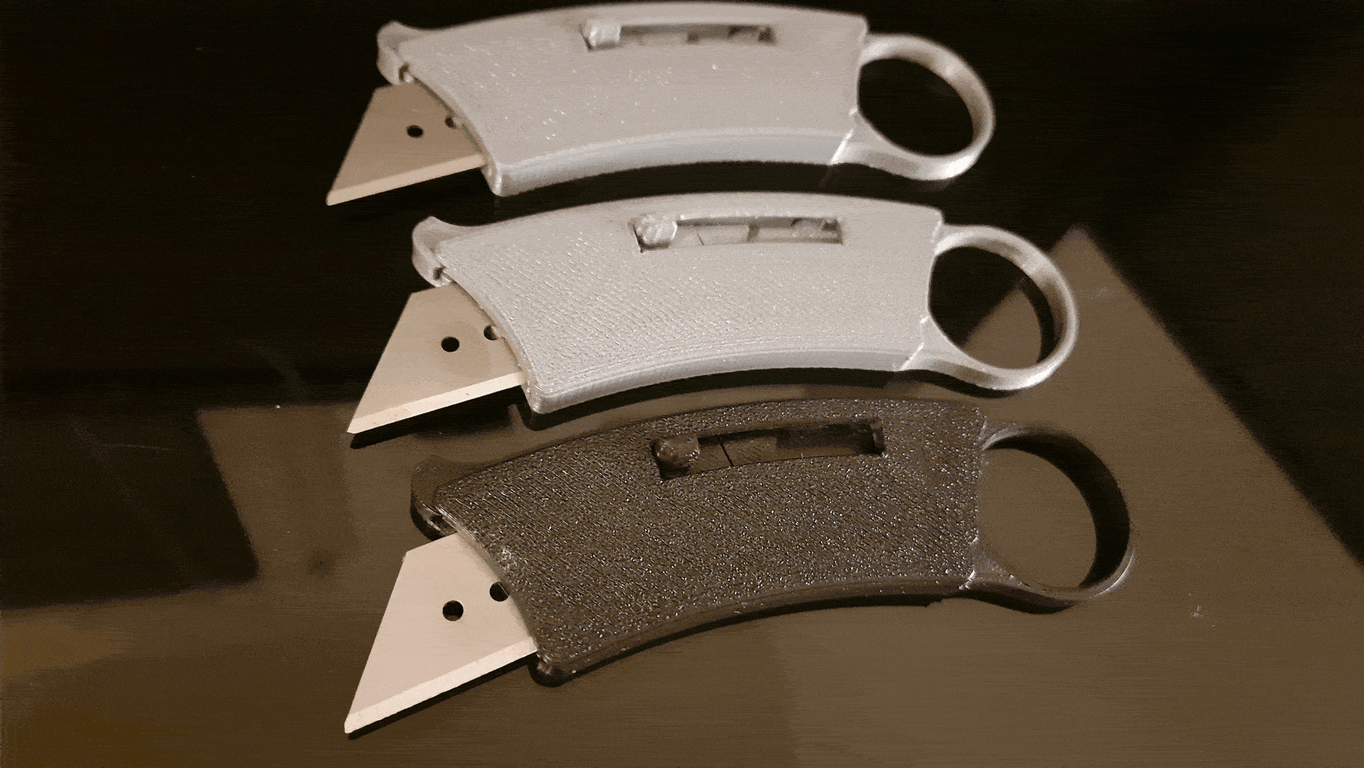 FEATHER PAPER CUTTER