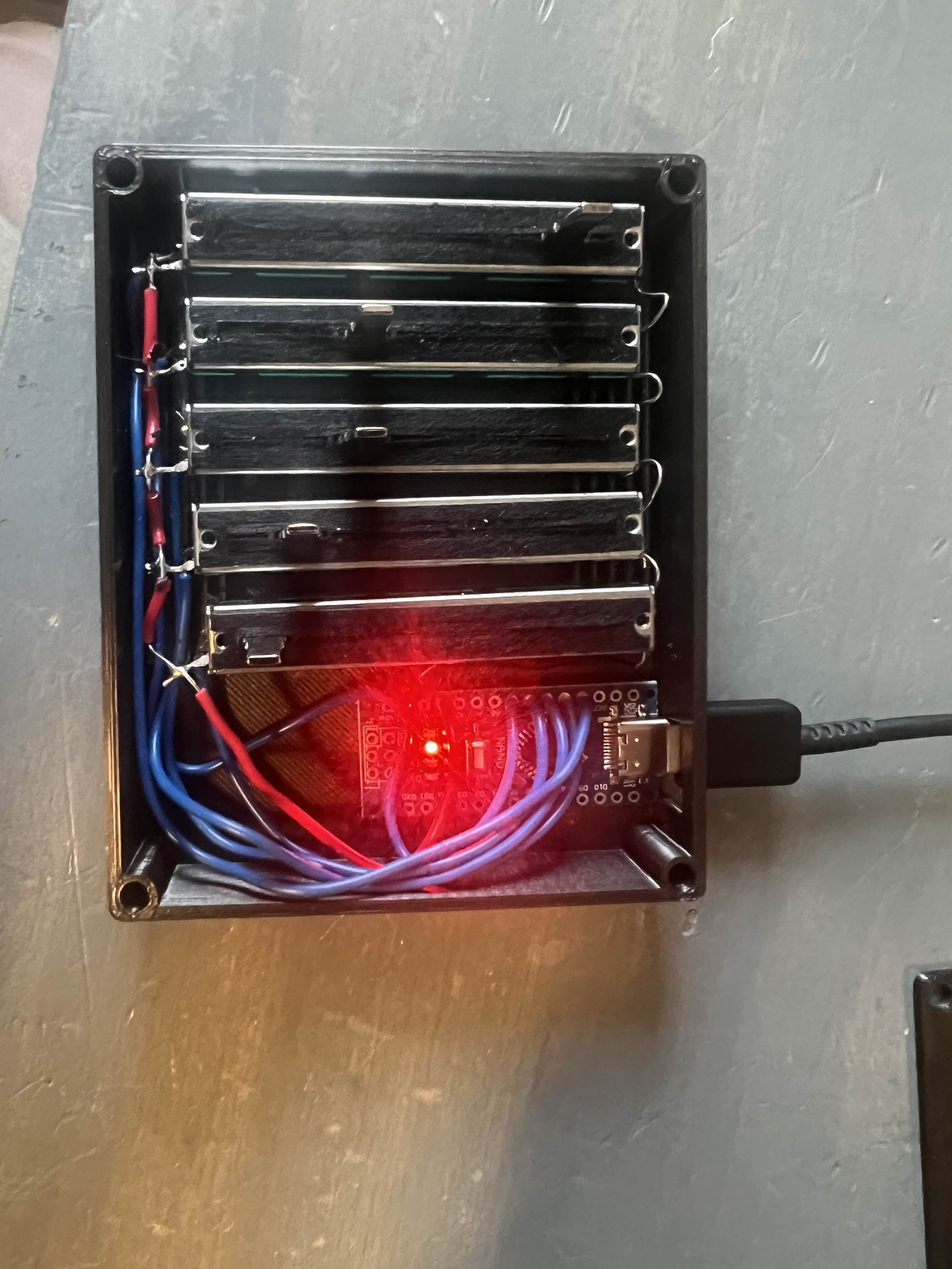 Deej Audio Mixer Container — thumbnail 2